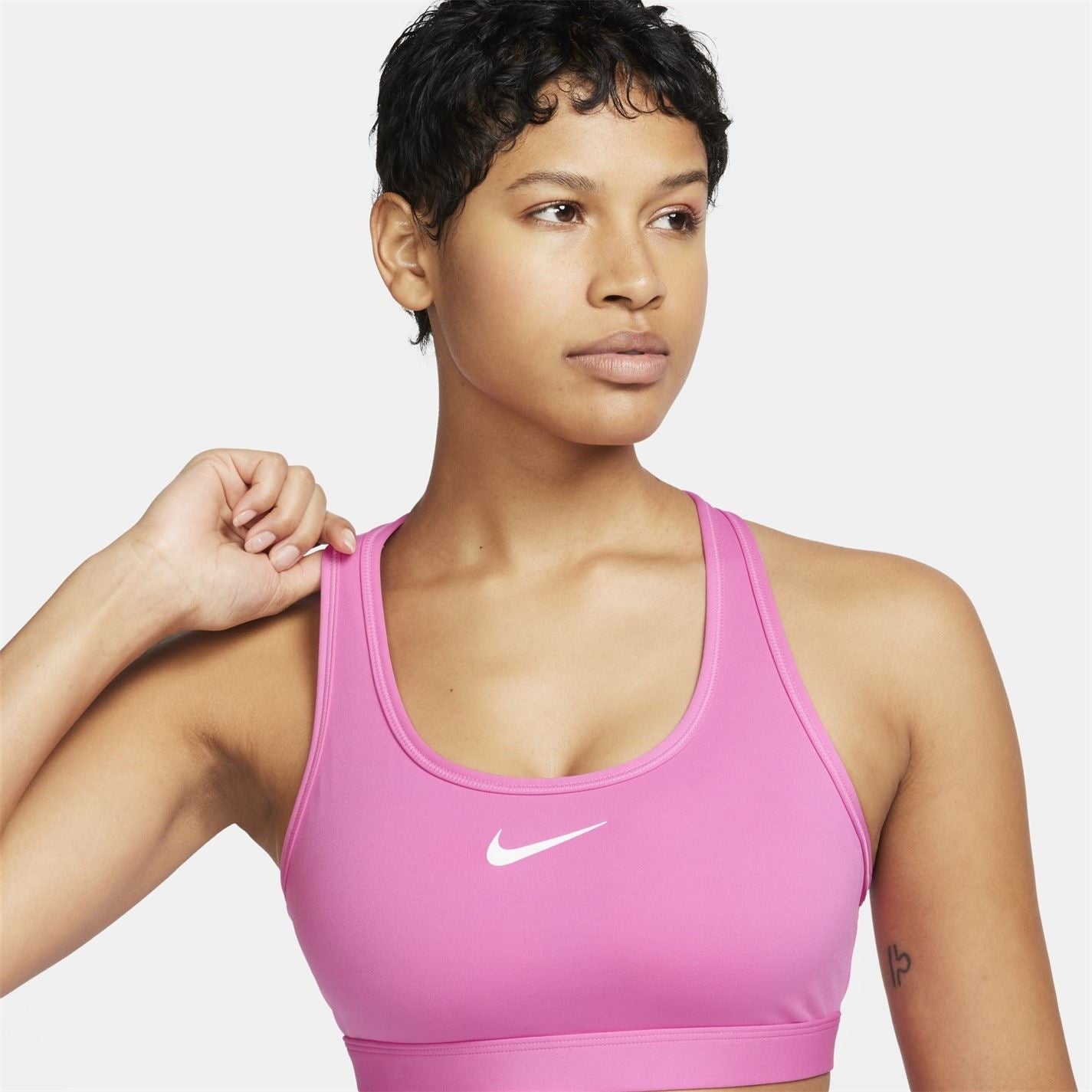 Nike Womens Swoosh Medium Support 1 Piece Pad Sports Bra