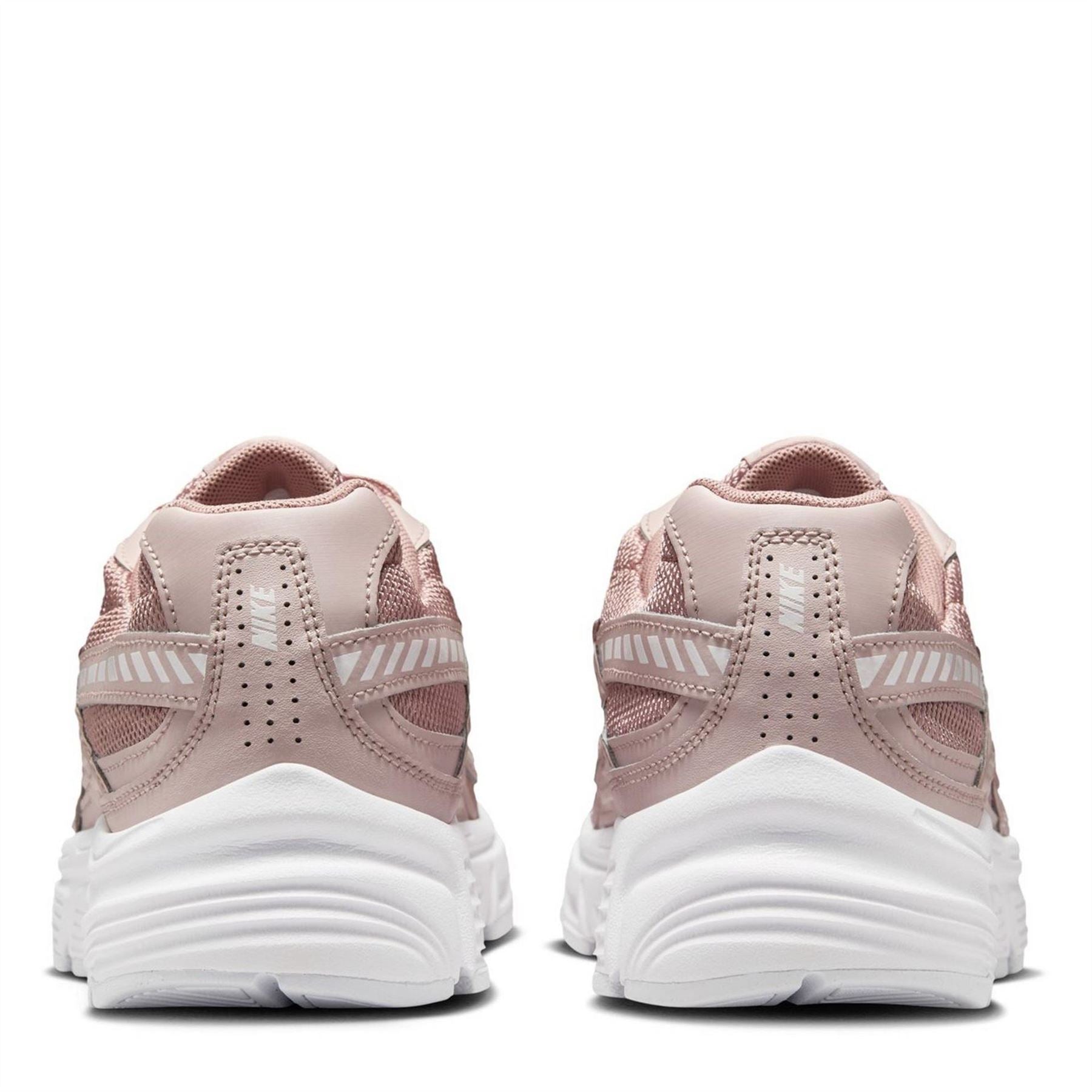 Nike Womens Initiator Running Shoe