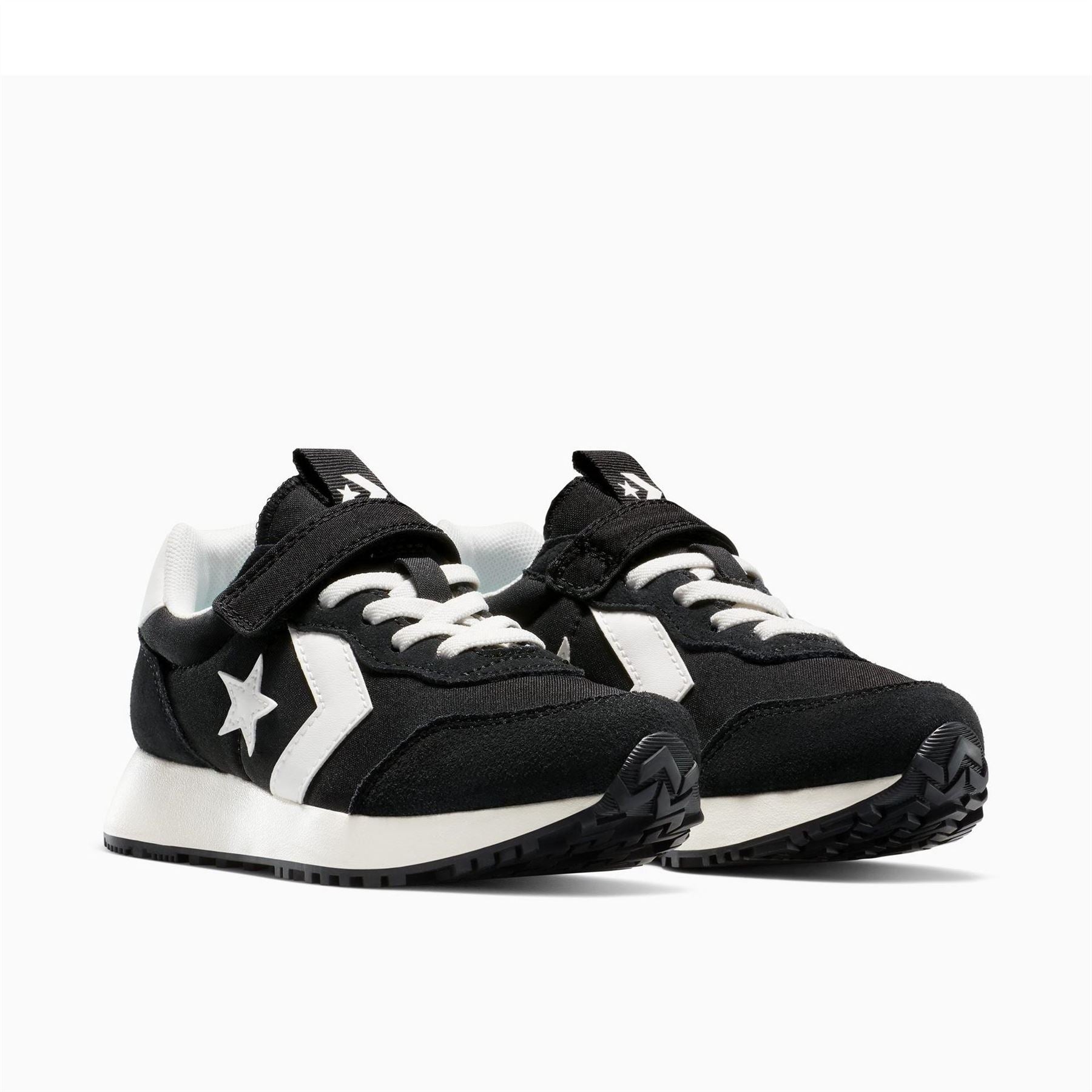 Converse Kids Omega Trainer Low Top Trainers