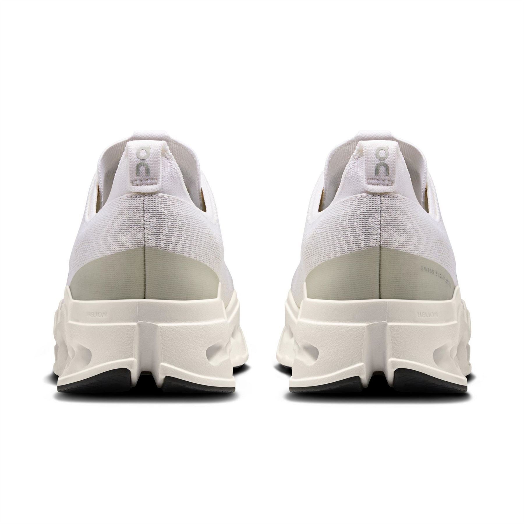 On Cloudsurfer Max Lace Up Low Top Sneakers