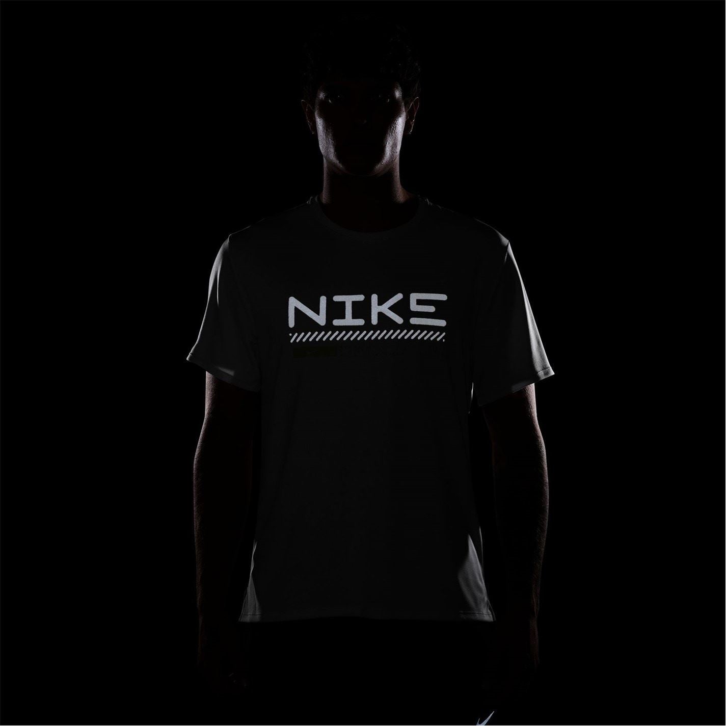 Nike Women's Dri-FIT Run Division 2 in 1 Shorts