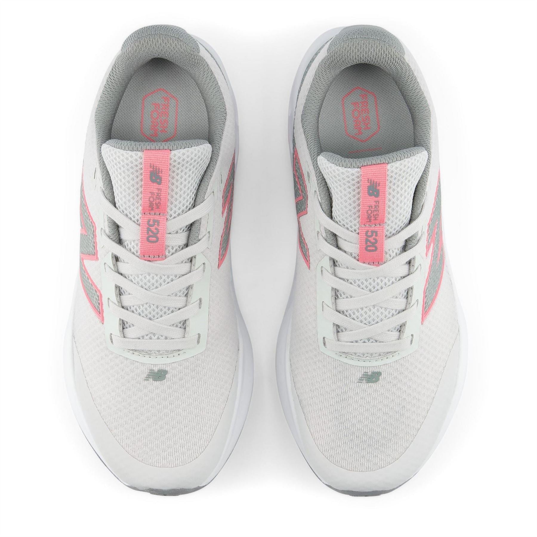 New Balance 520 Low Top Walking Shoes
