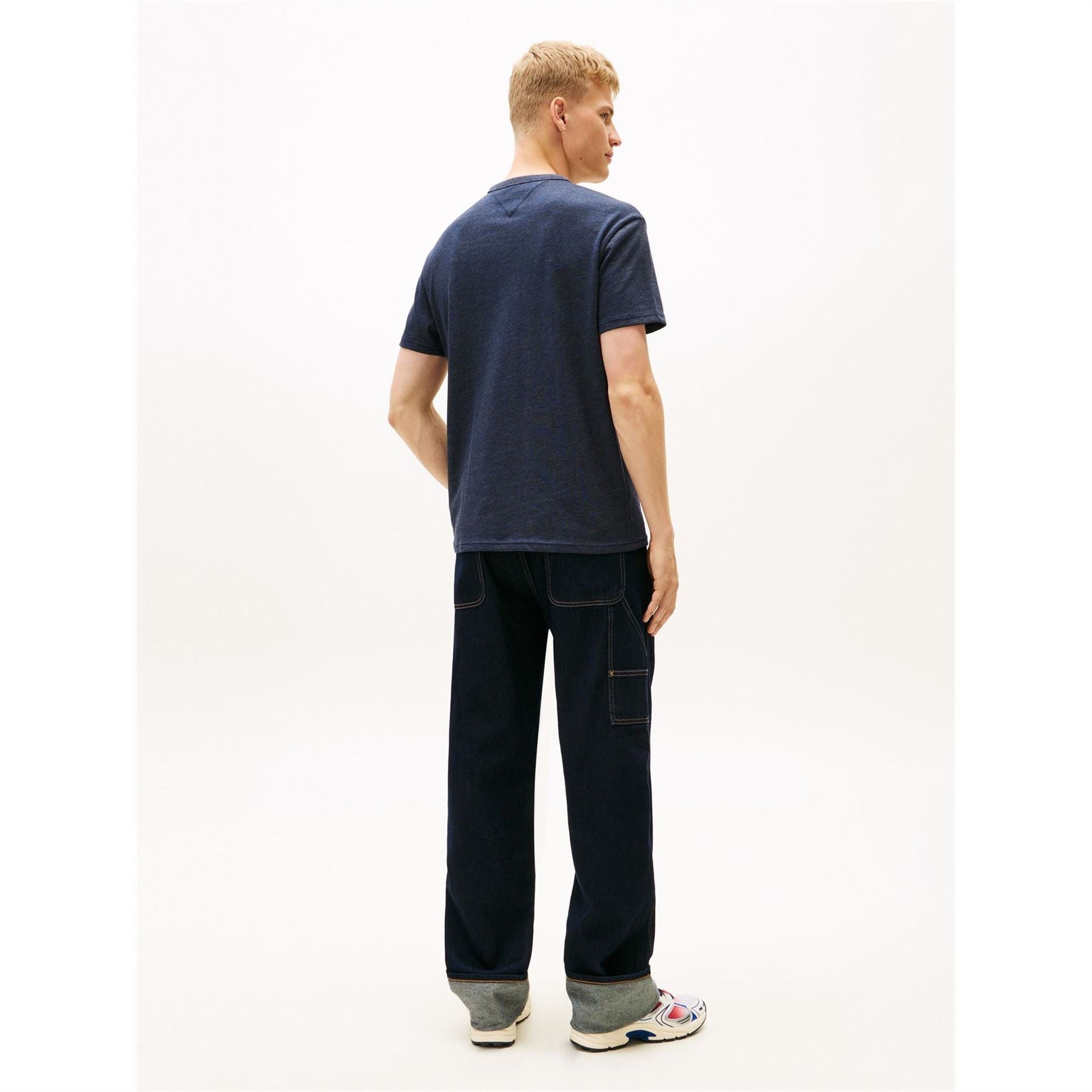 Tommy Jeans Tommy Small Badge T-Shirt
