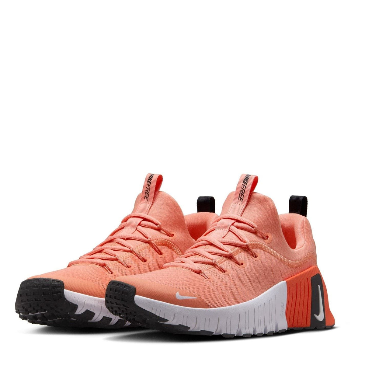Nike Free Metcon 6 Low Top Sneakers