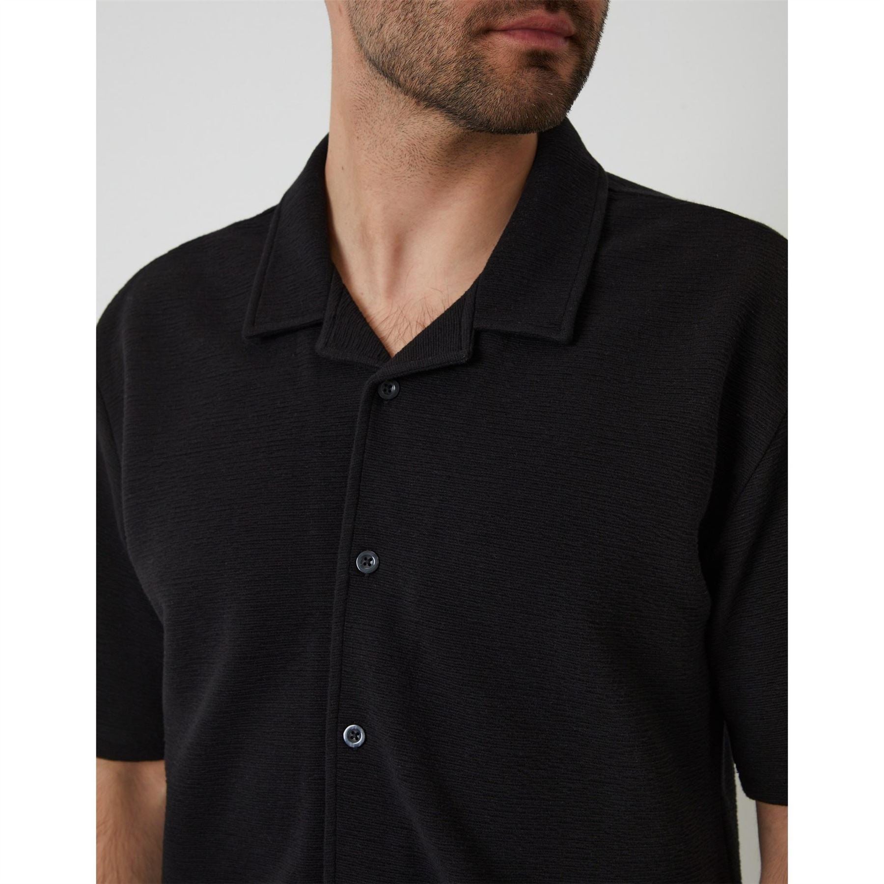 Threadbare Embley Relaxed Fit Short Sleeve Shirt