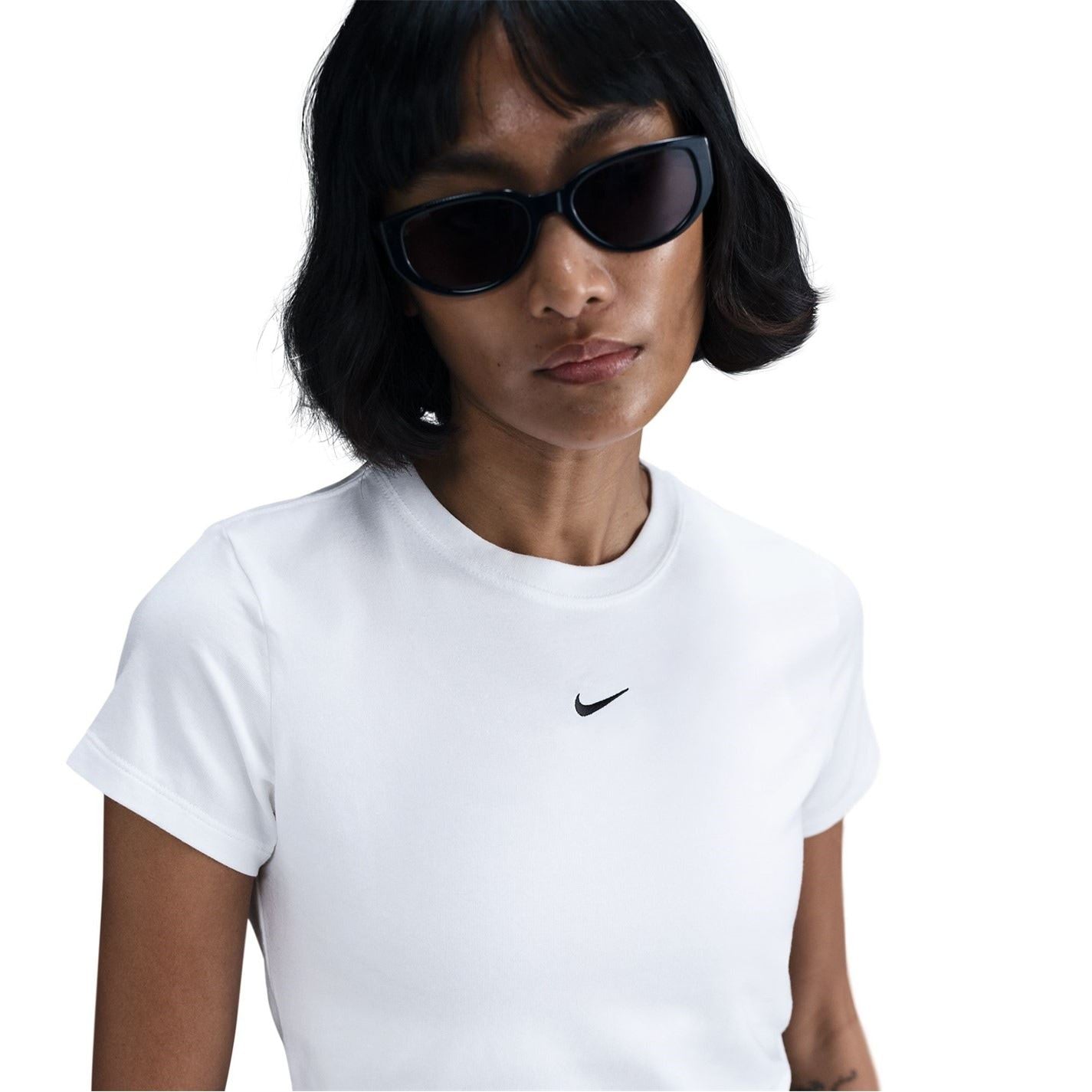 Nike Cropped Relaxed Fit Crew Neck T-Shirt
