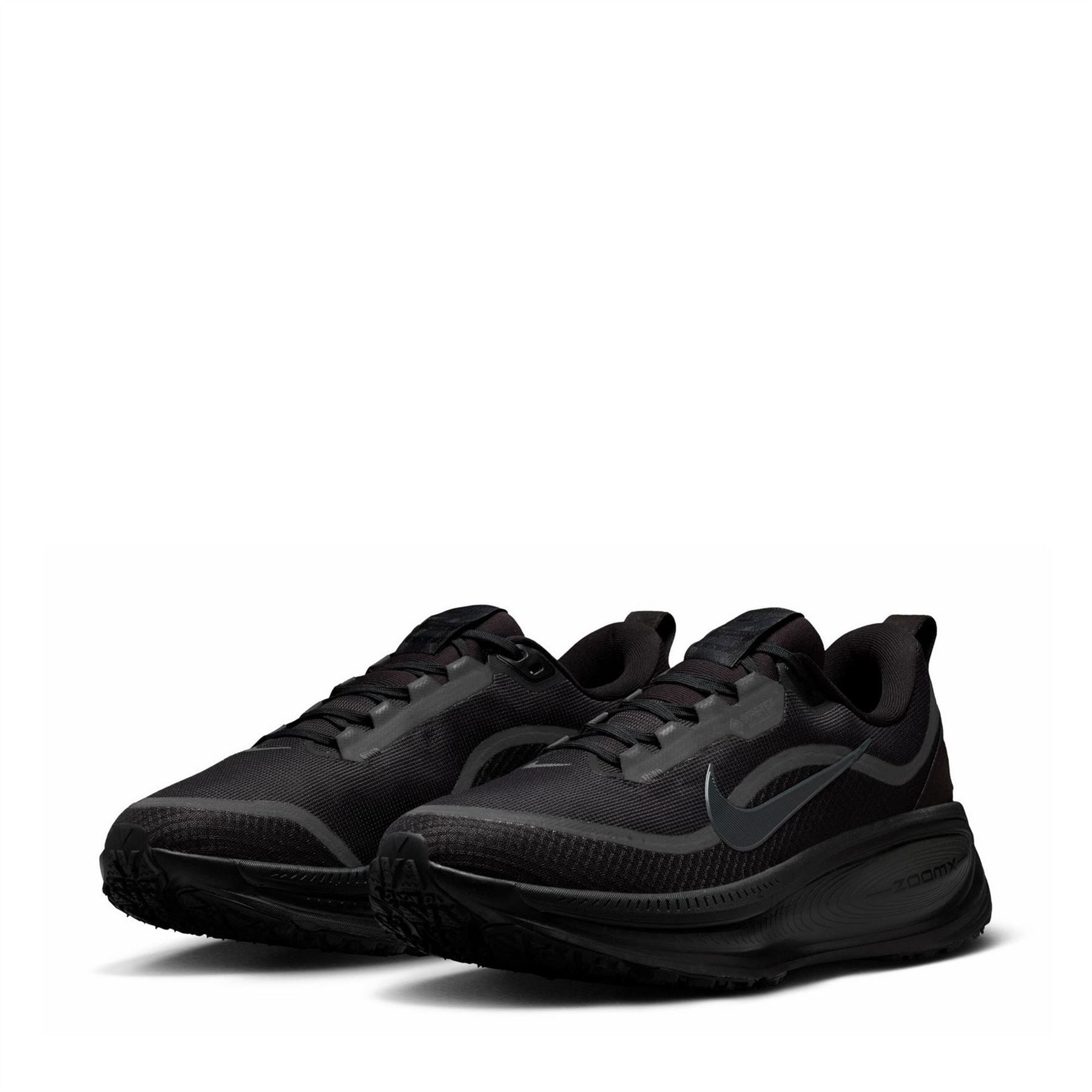 Nike Mens Vomero 18 Gore Tex Running Shoes
