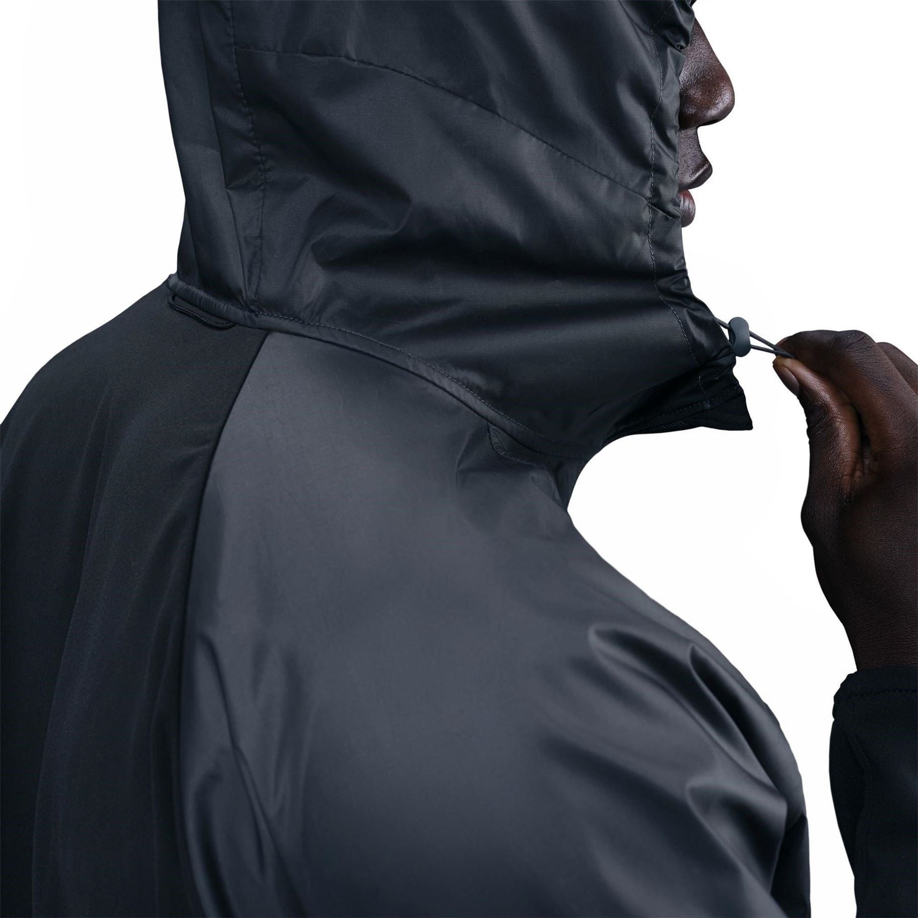 Nike Wint Miler Solid Patterned Hooded Drawstring Running Jacket