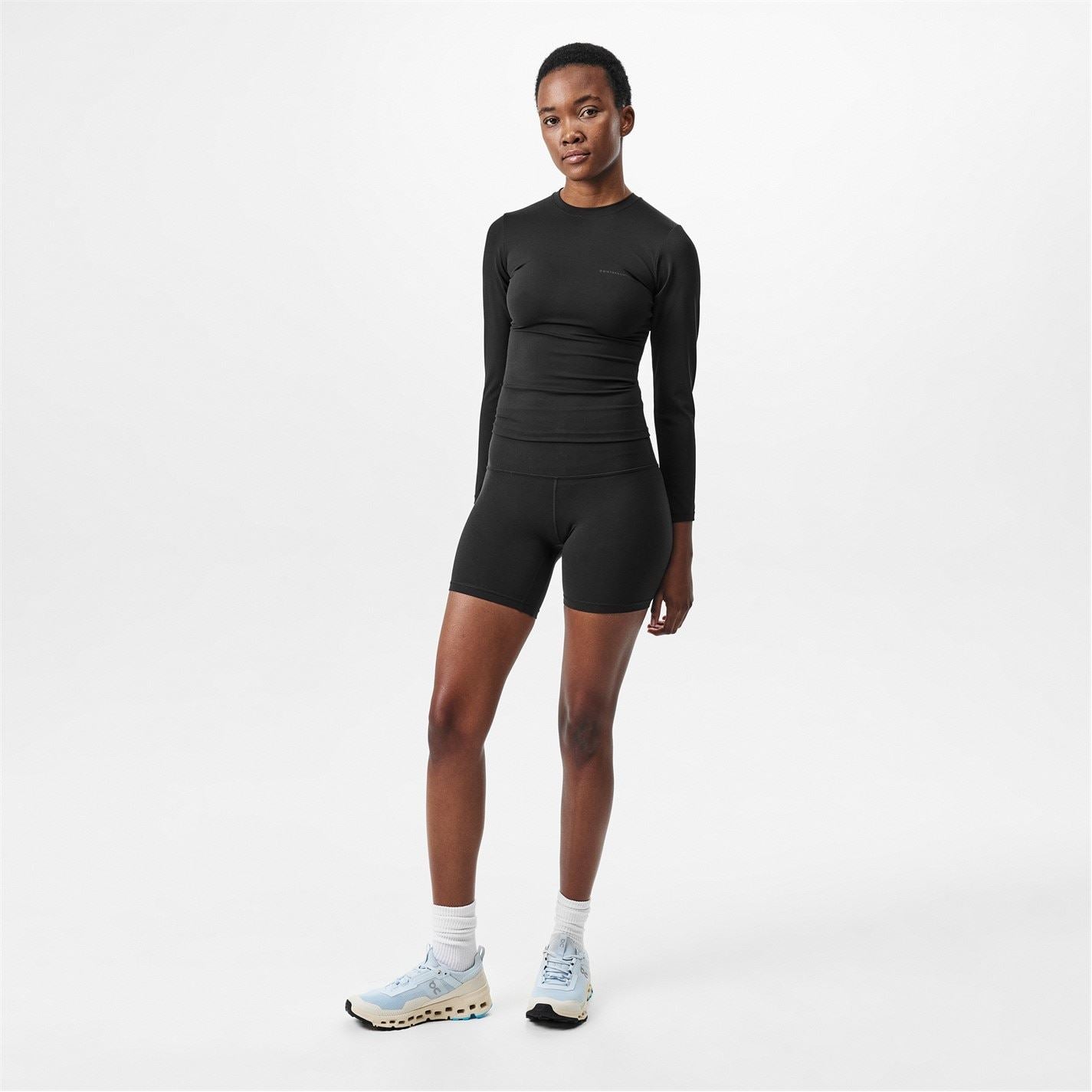 On Cloudultra 2 Lace Up Low Top Sneakers