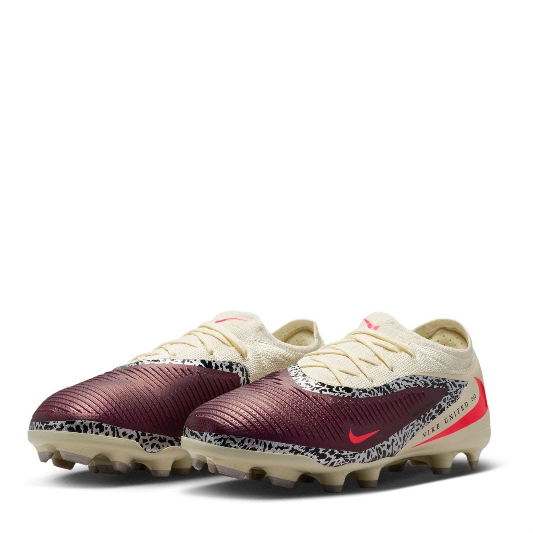 Nike Phantom 6 Pro Juniors Multi Ground Football Boots