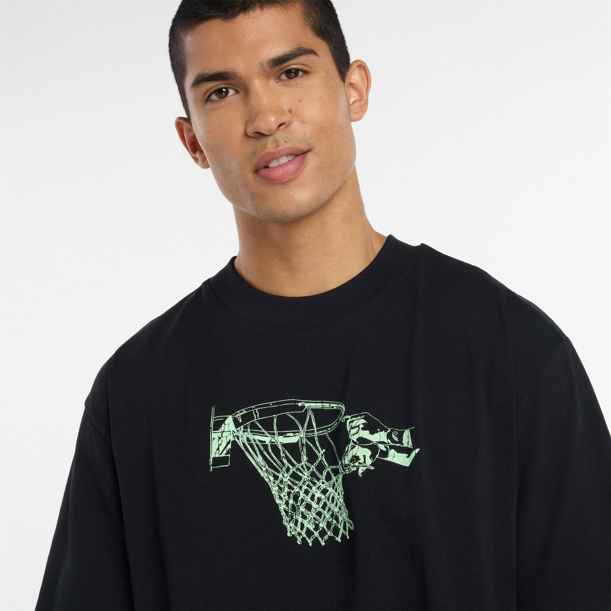 New Balance Hoops Tradition Graphic Crew Neck Short Sleeve T-Shirt