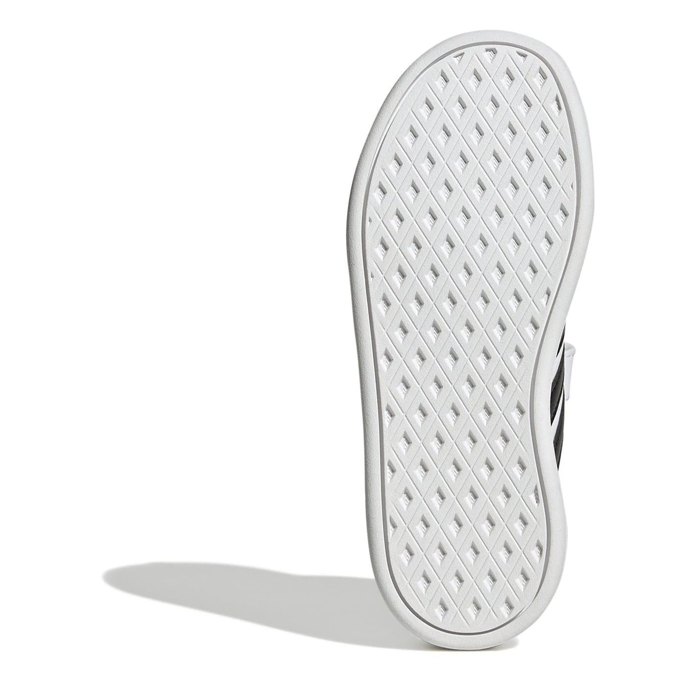 adidas Breaknet Low Top Three Stripes Sneakers