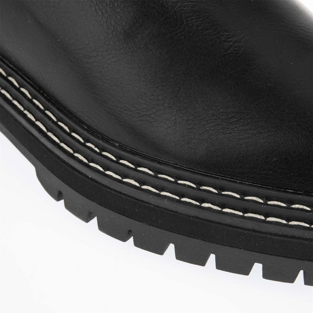 Only Chelsea Boots
