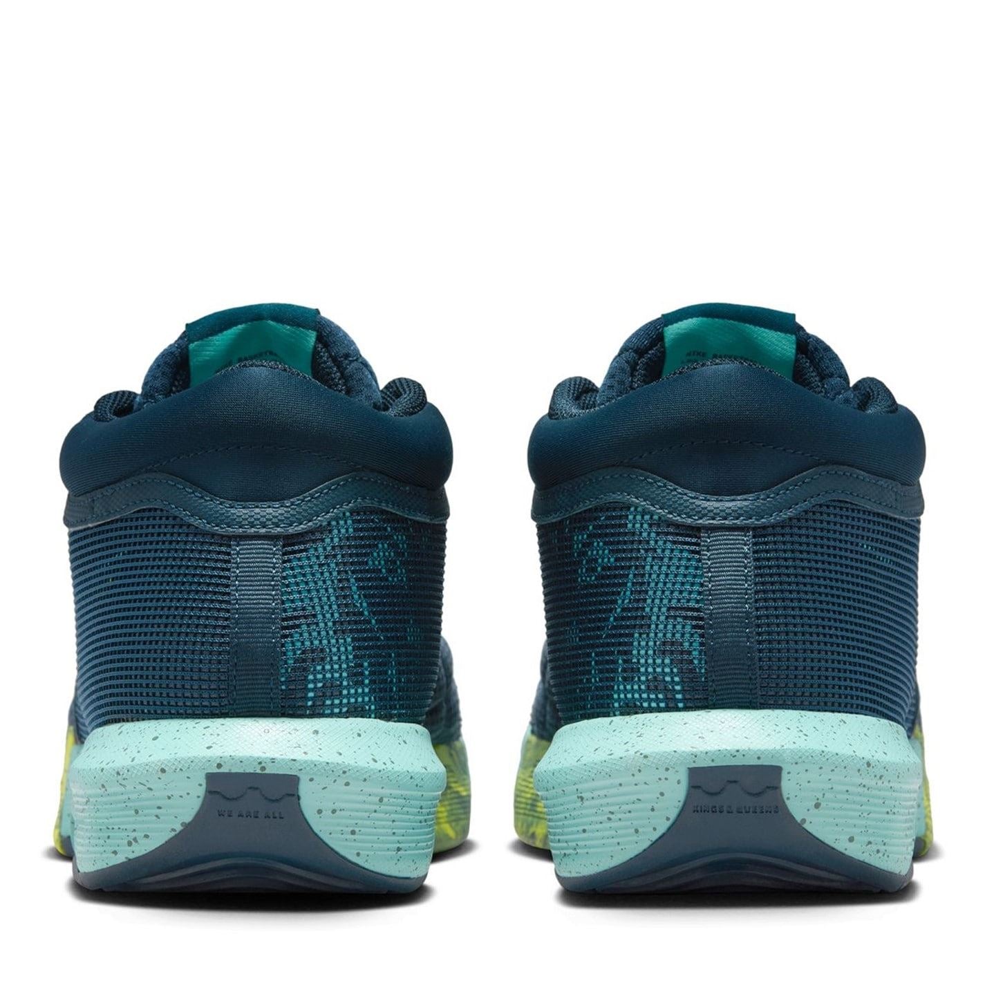 Nike Lebron Witness VIII Mid Top Basketball Sneakers