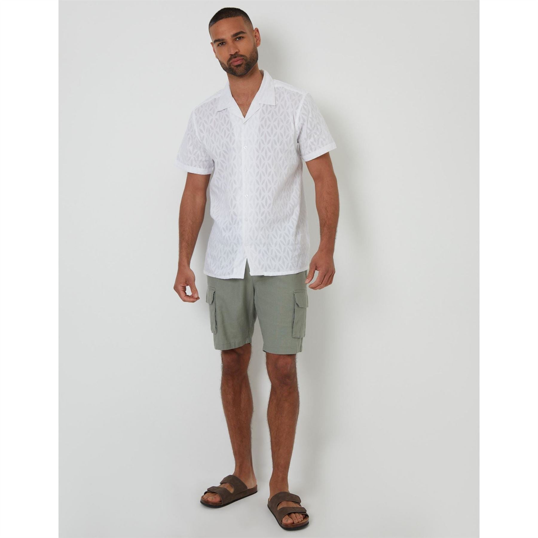 Threadbare Regular Fit Short Sleeve Point Collar Shirt