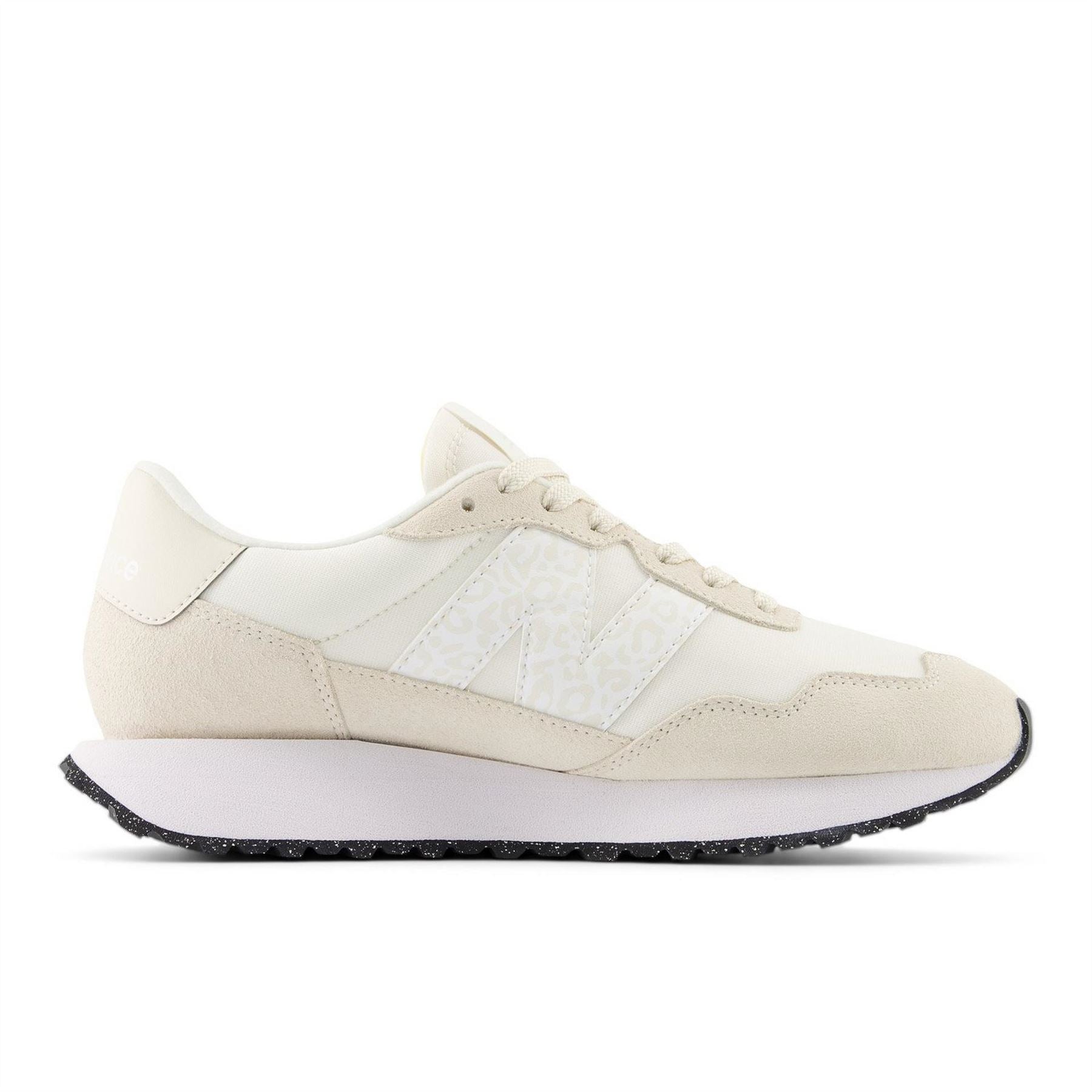 New Balance Balance 237 Low Top Sneakers