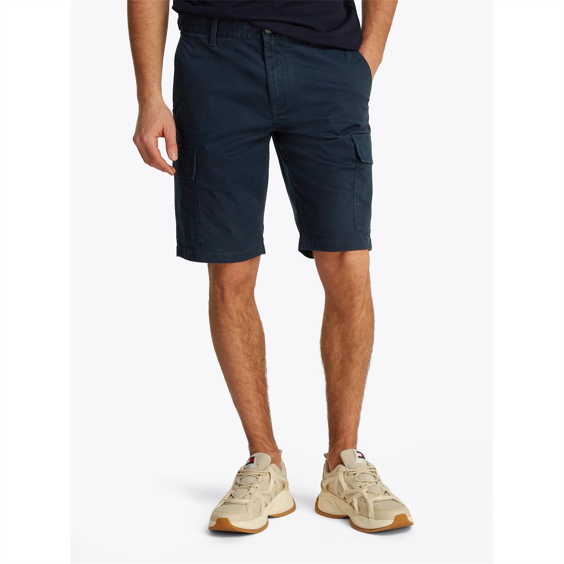 Tommy Jeans Solid Patterned Regular Fit Cargo Shorts