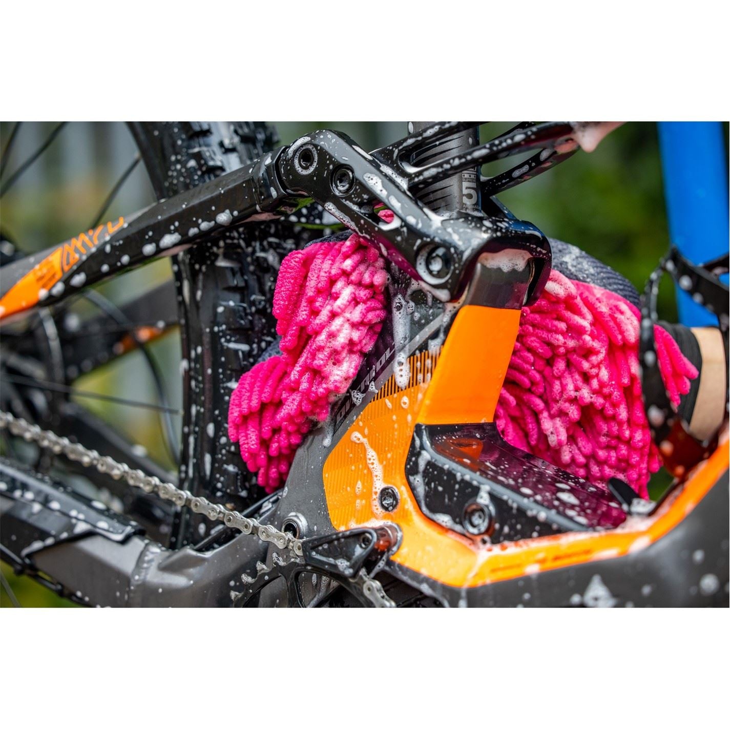 Muc-Off Off 2 In 1 Microfibre Wash Mitt