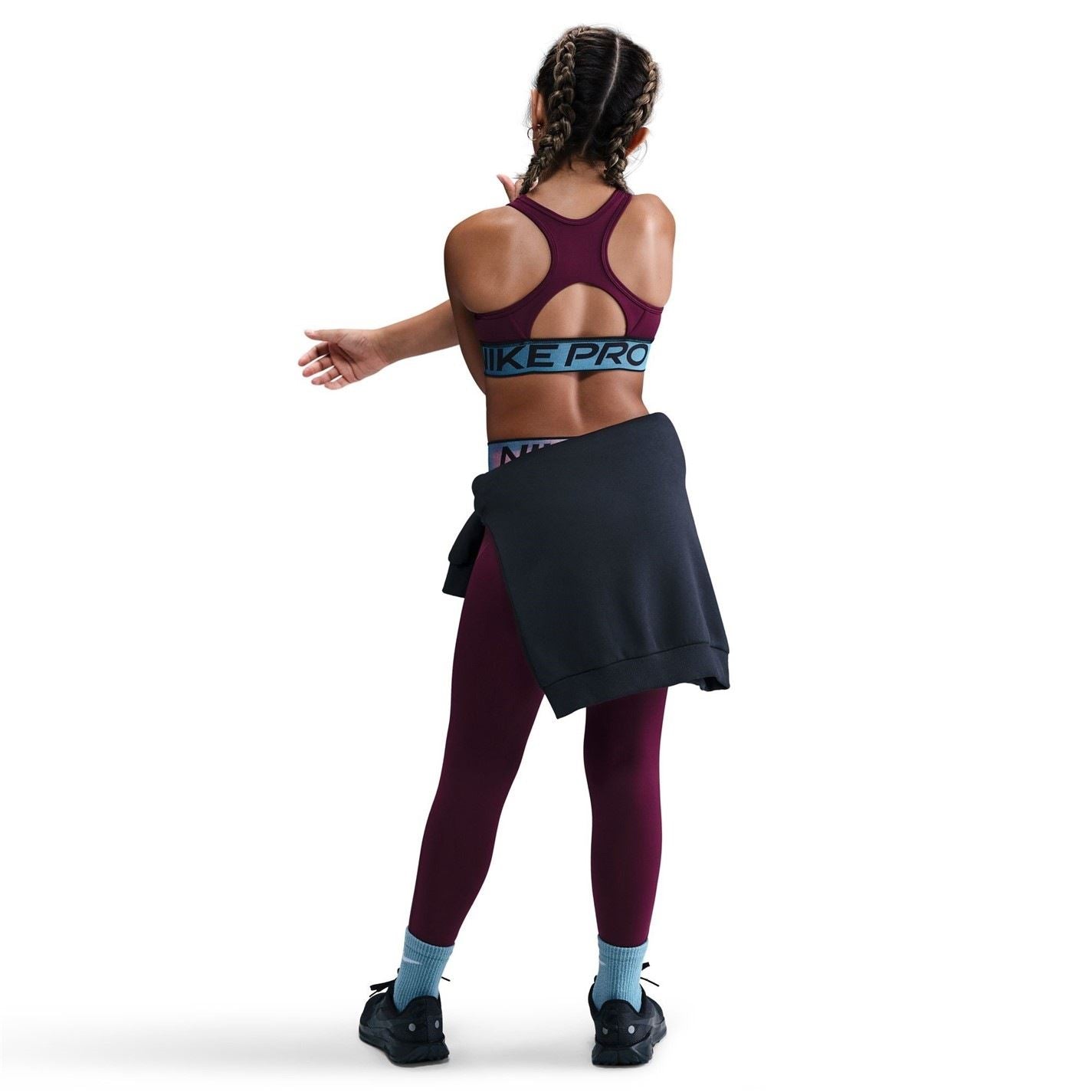 Nike Scoop Neck Snug Fit Sports Bra