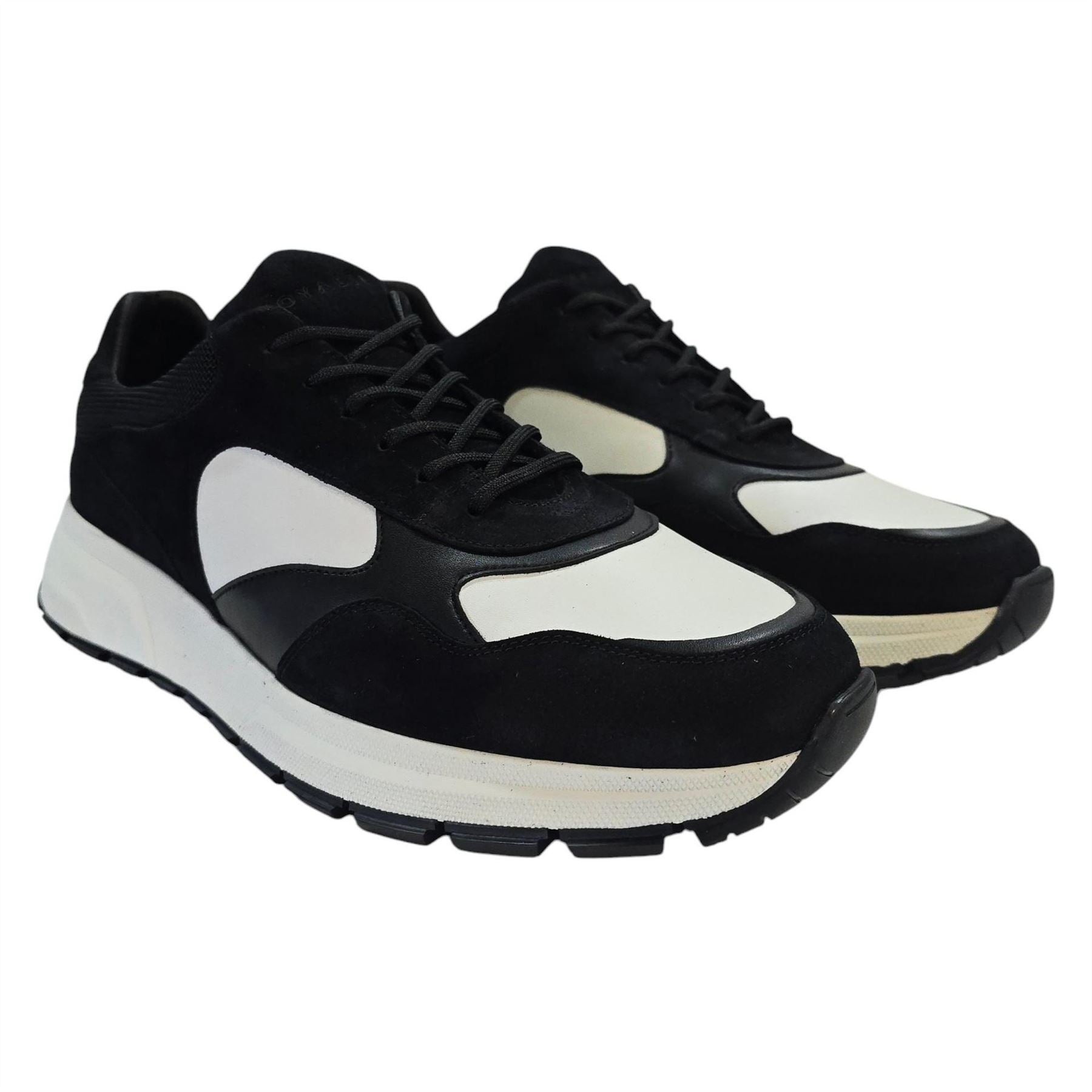 Loyalti Martin Runners