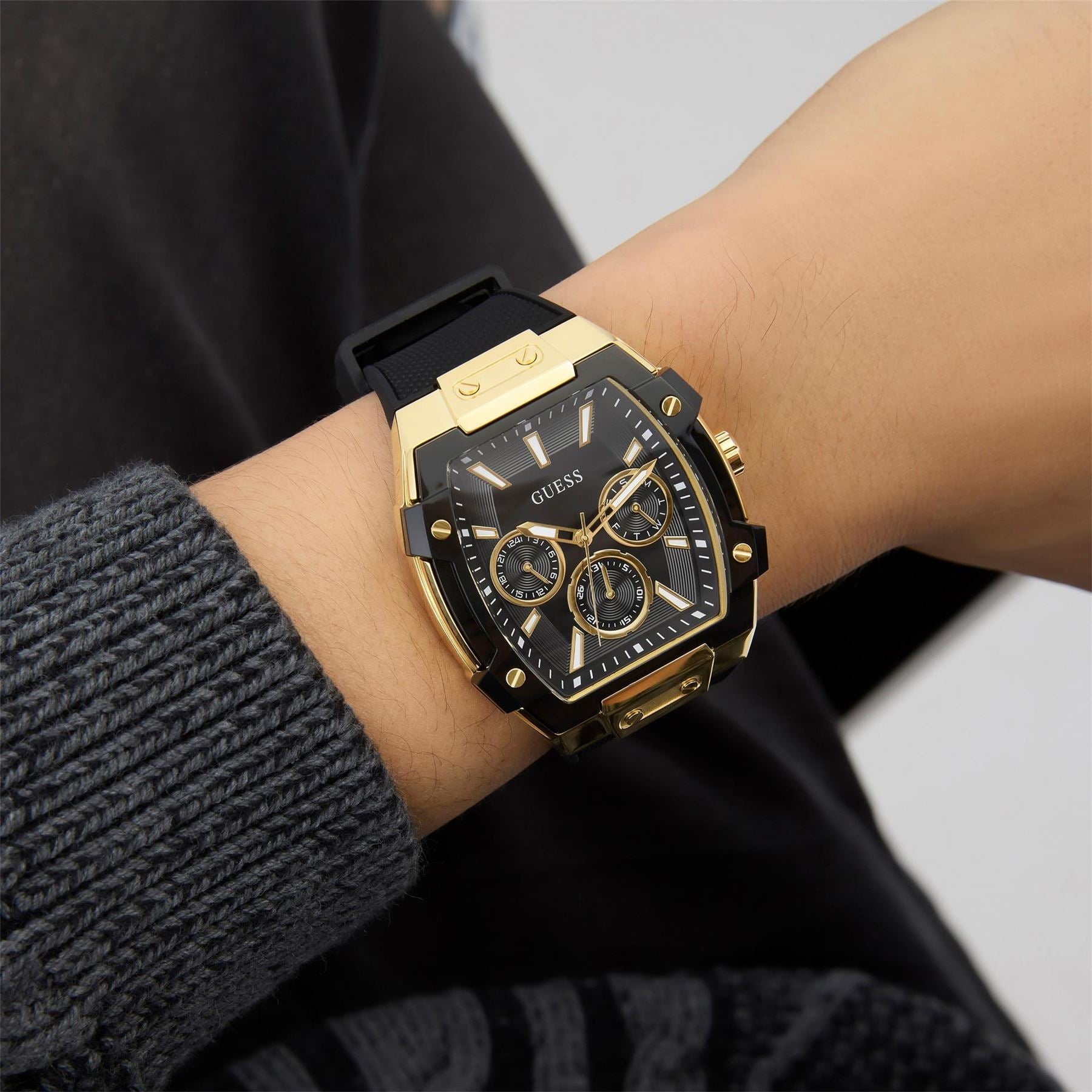 Guess Phoenix Rubber Single Wrap Strap Analogue Fashion Watch