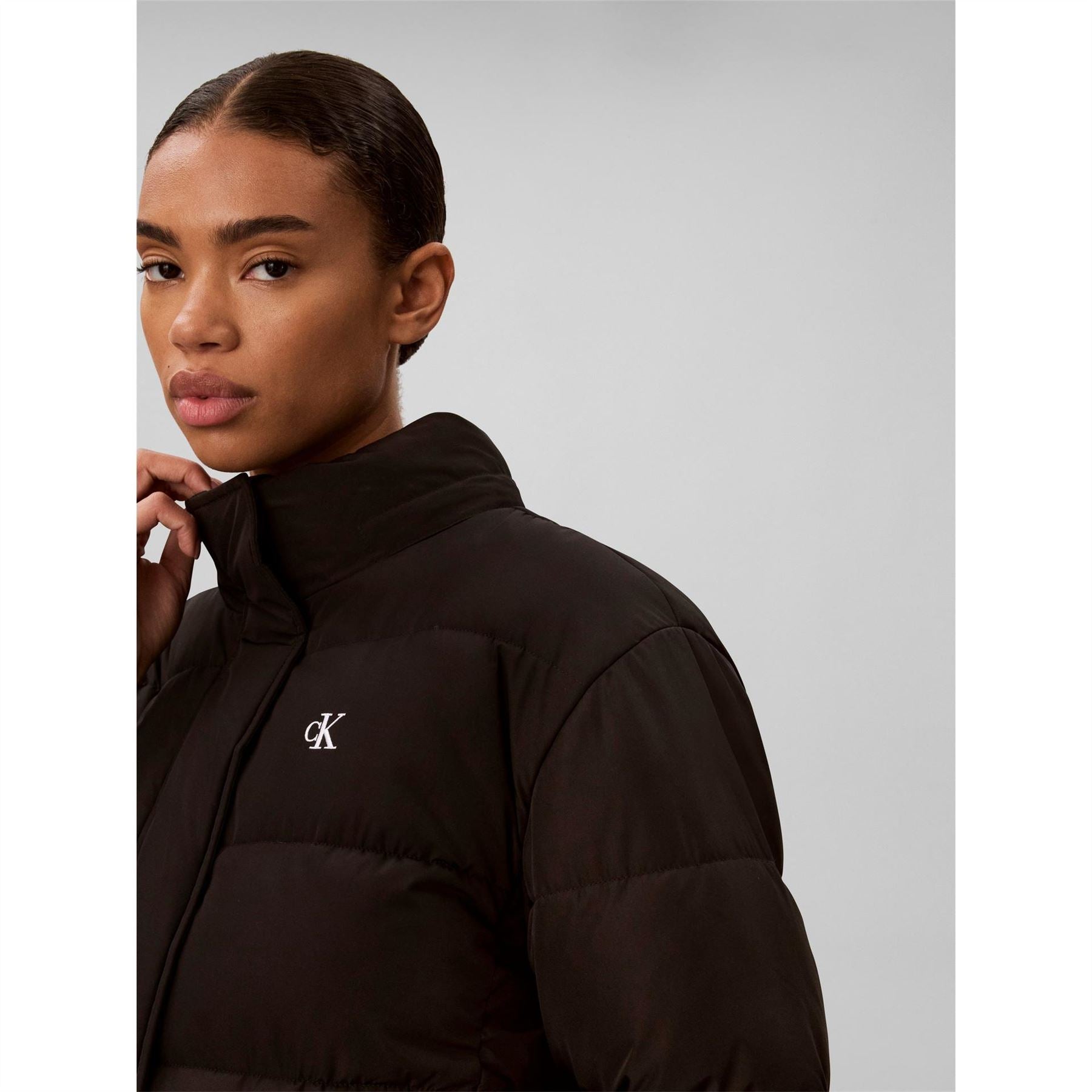 Calvin Klein Jeans  Essential Water Resistant Rds Certified Down Short Puffer Jacket