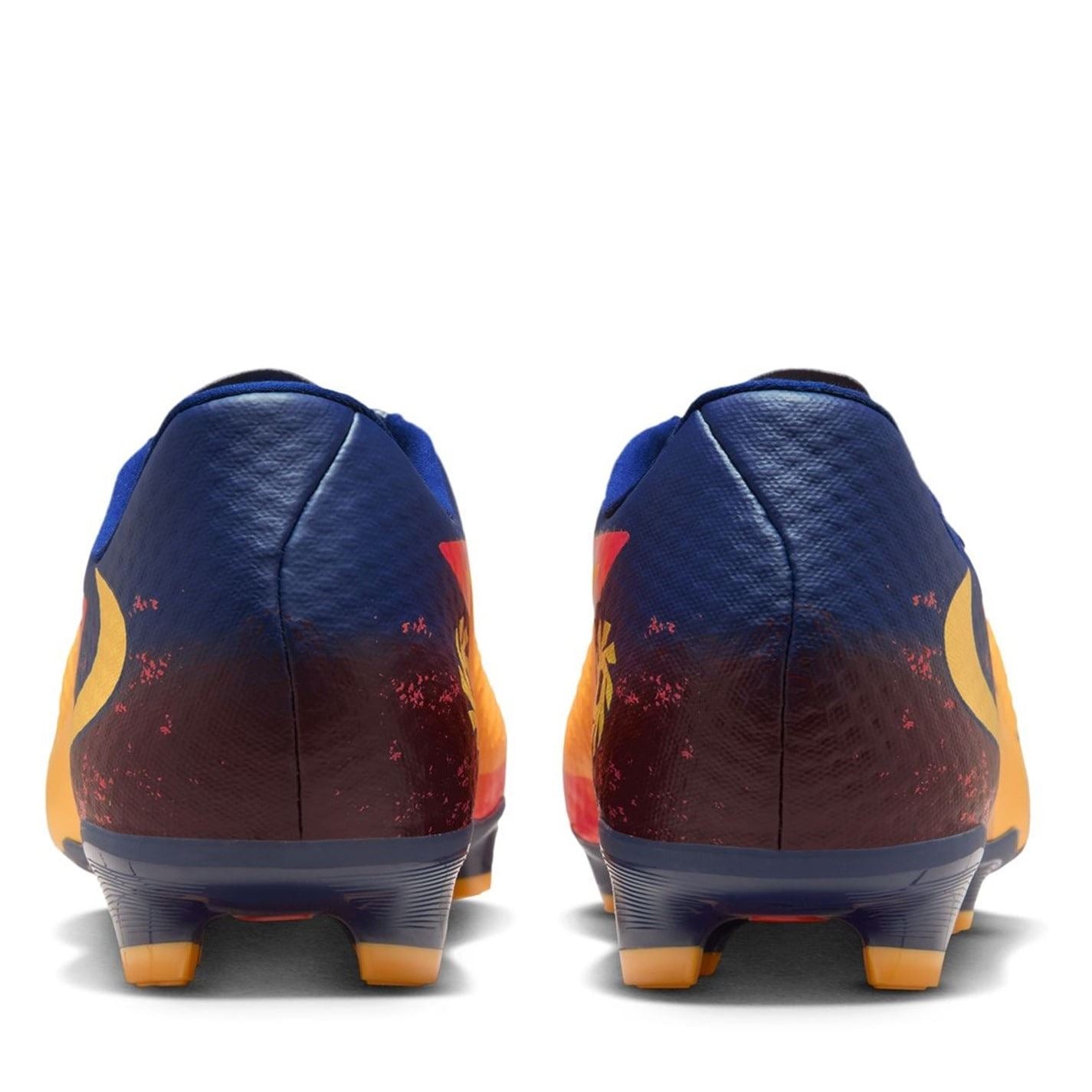 Nike Phantom 6 Low Academy Adults Firm Ground Football Boots