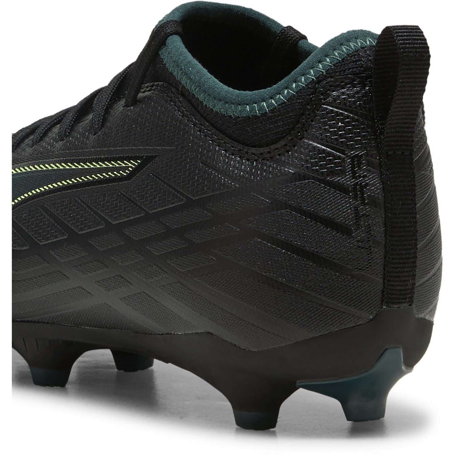 Puma Kids Ultra 6 Match Firm Ground Football Boots