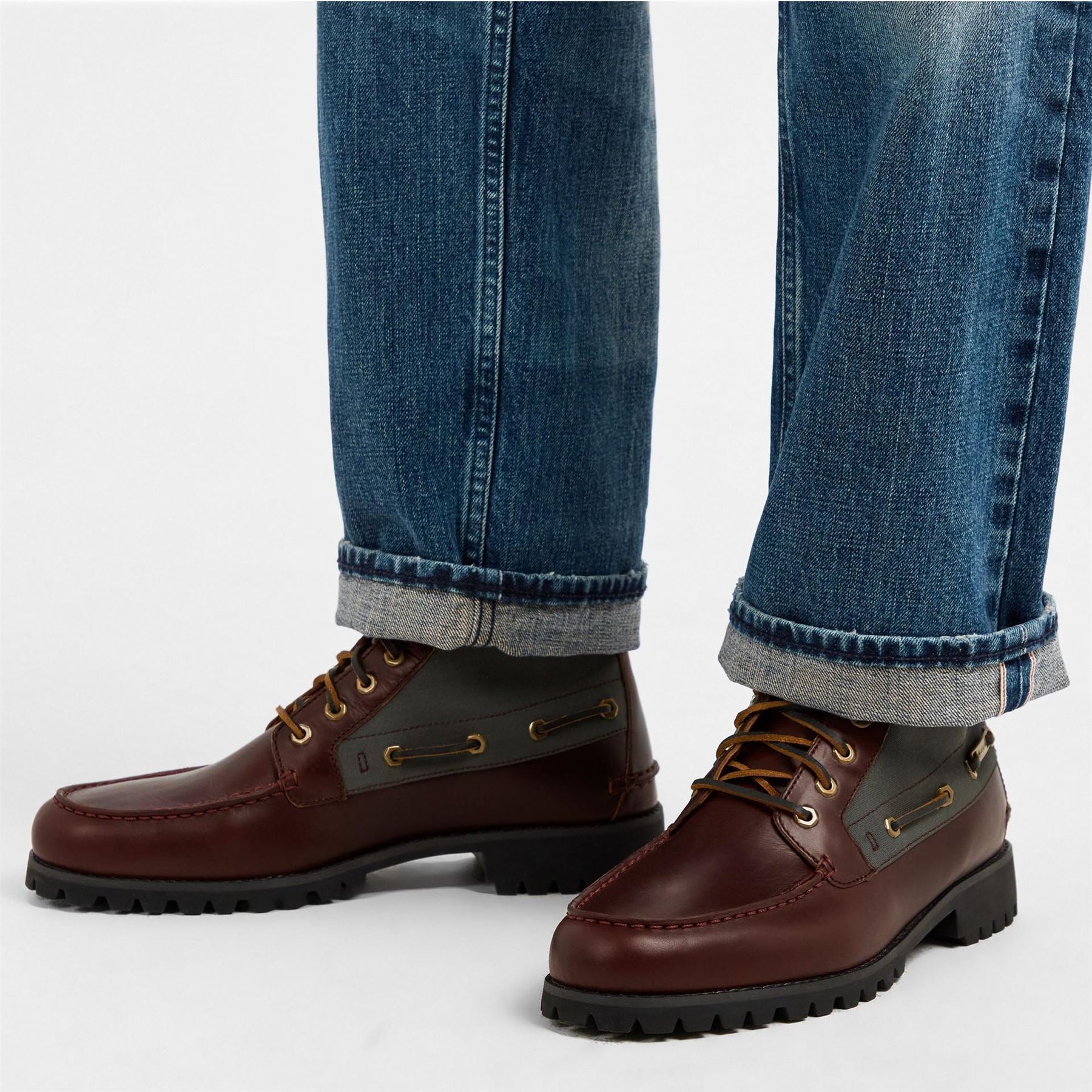 Timberland Heritage Hiker Rugged Boots