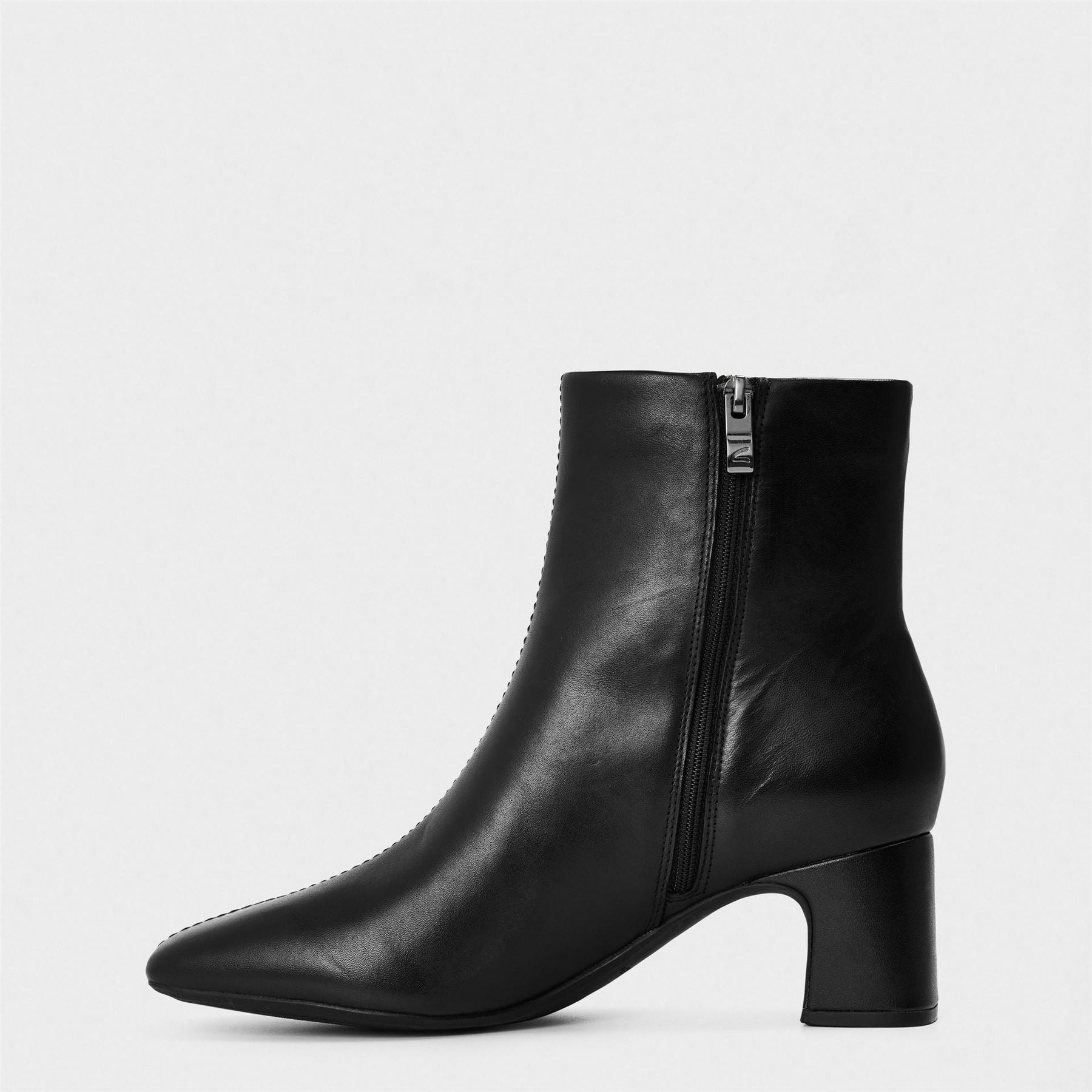 Clarks Fernie Zipped Ankle Heeled Boots