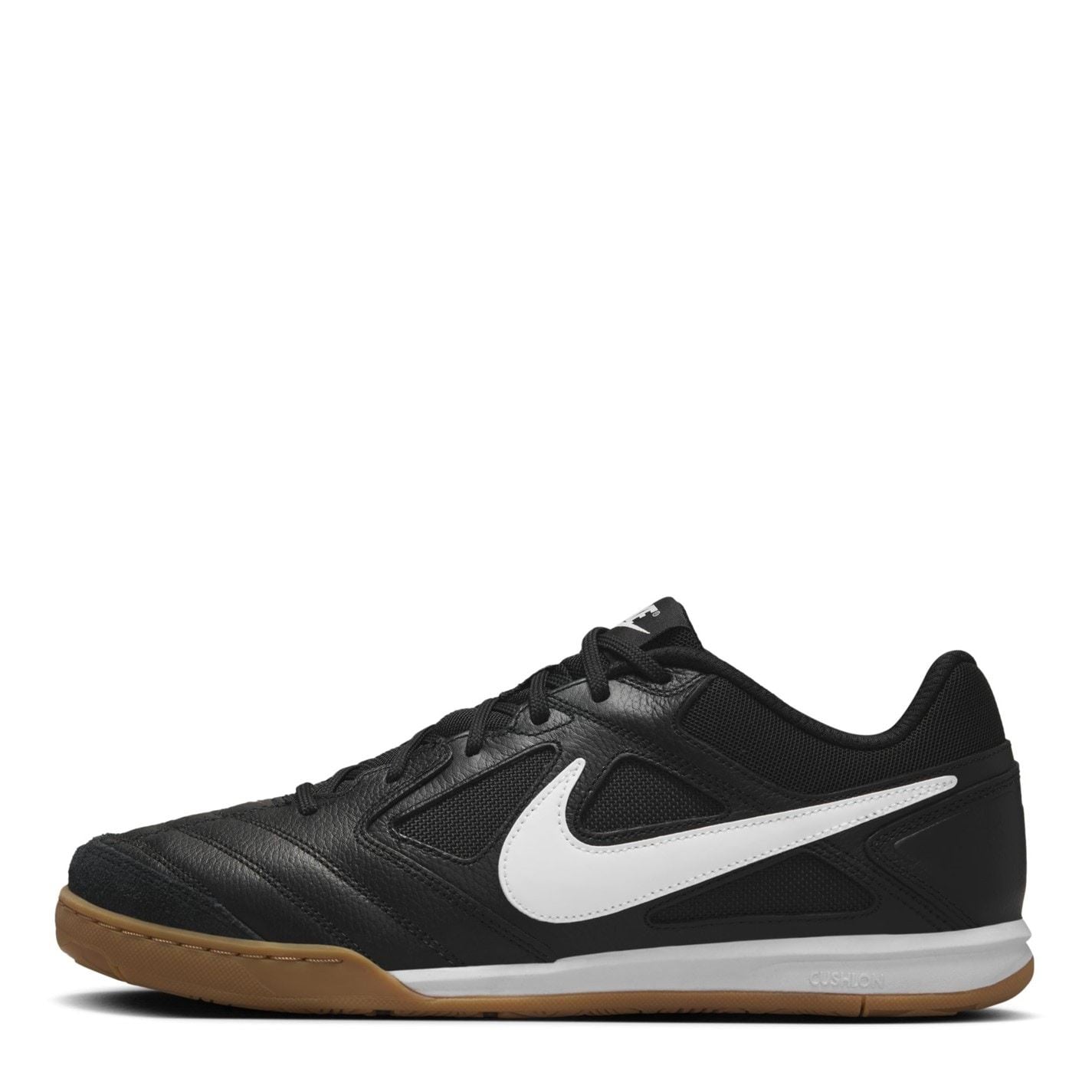 Nike Gato Low Top Round Toe Sneakers