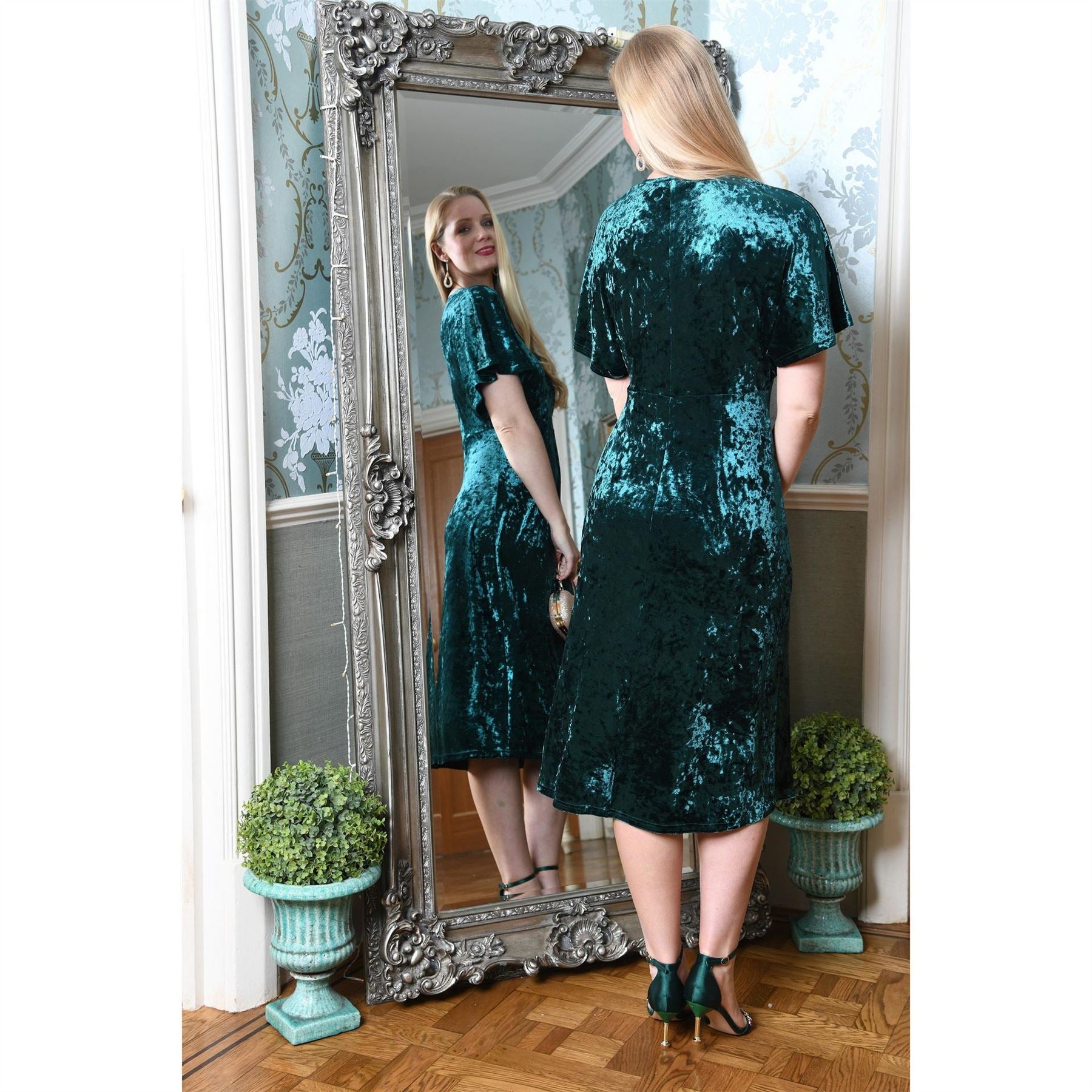 Yumi Velvet Kimono Midi Dress
