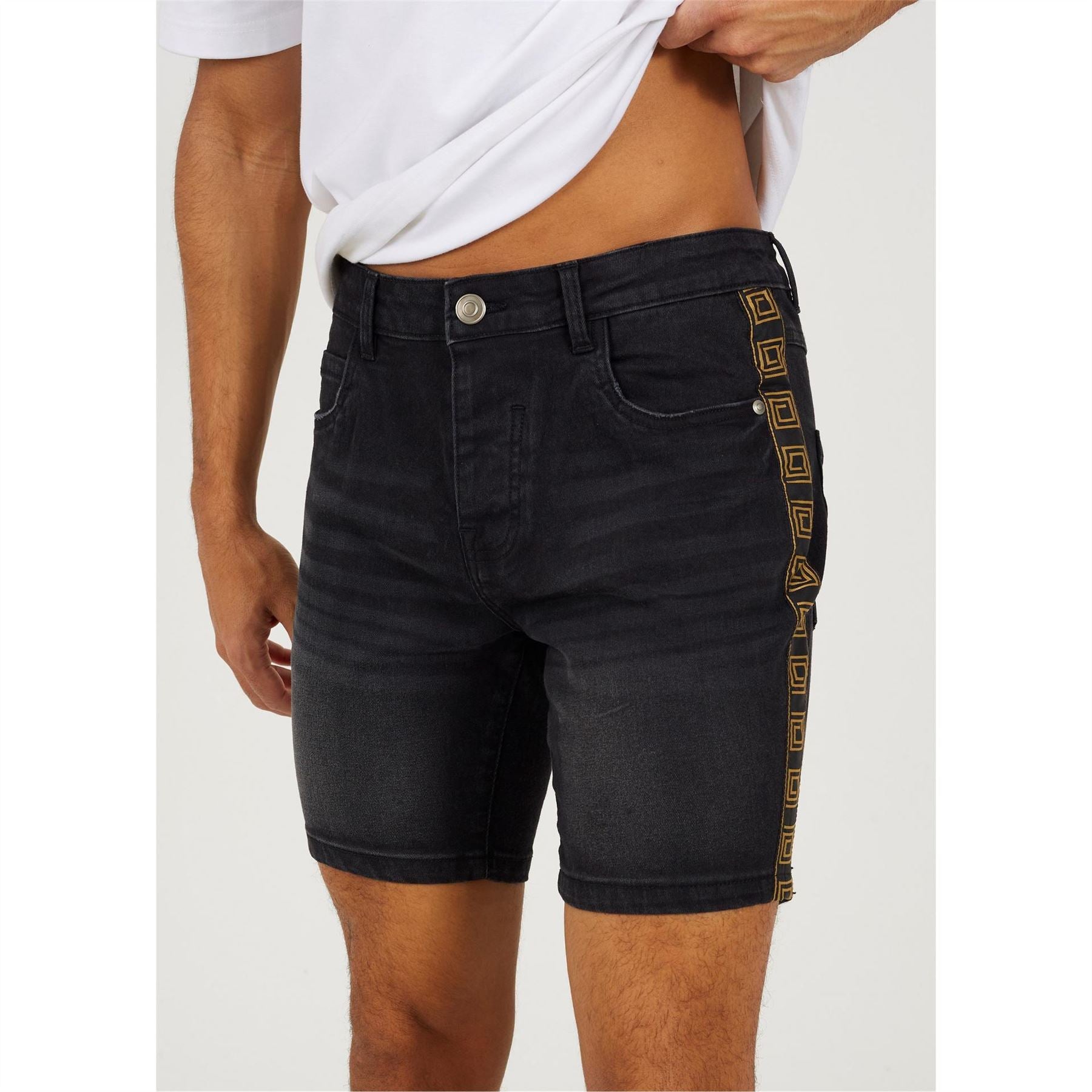 Brave Soul Shorts With Side Seam Detail