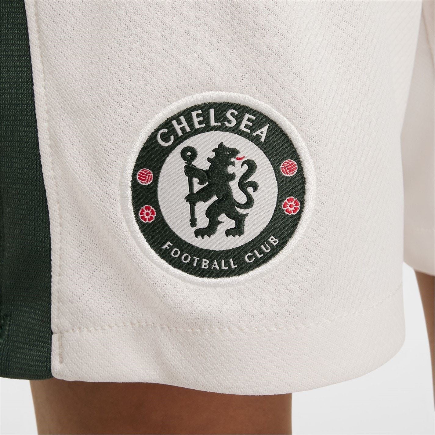 Nike Chelsea Away Shorts 2025 2026 Juniors