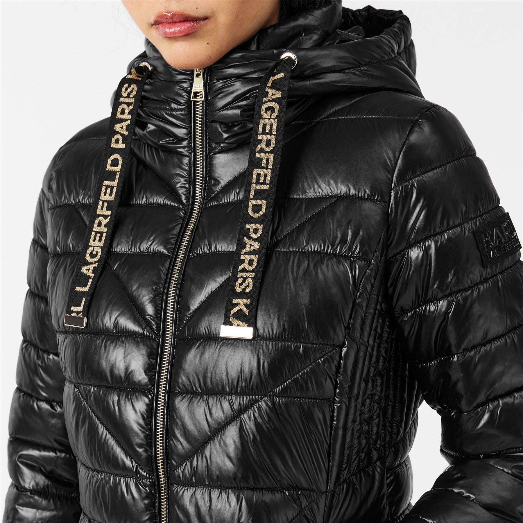 Karl Lagerfeld Solid Patterned Hooded Zipped Pocket Puffer Jacket