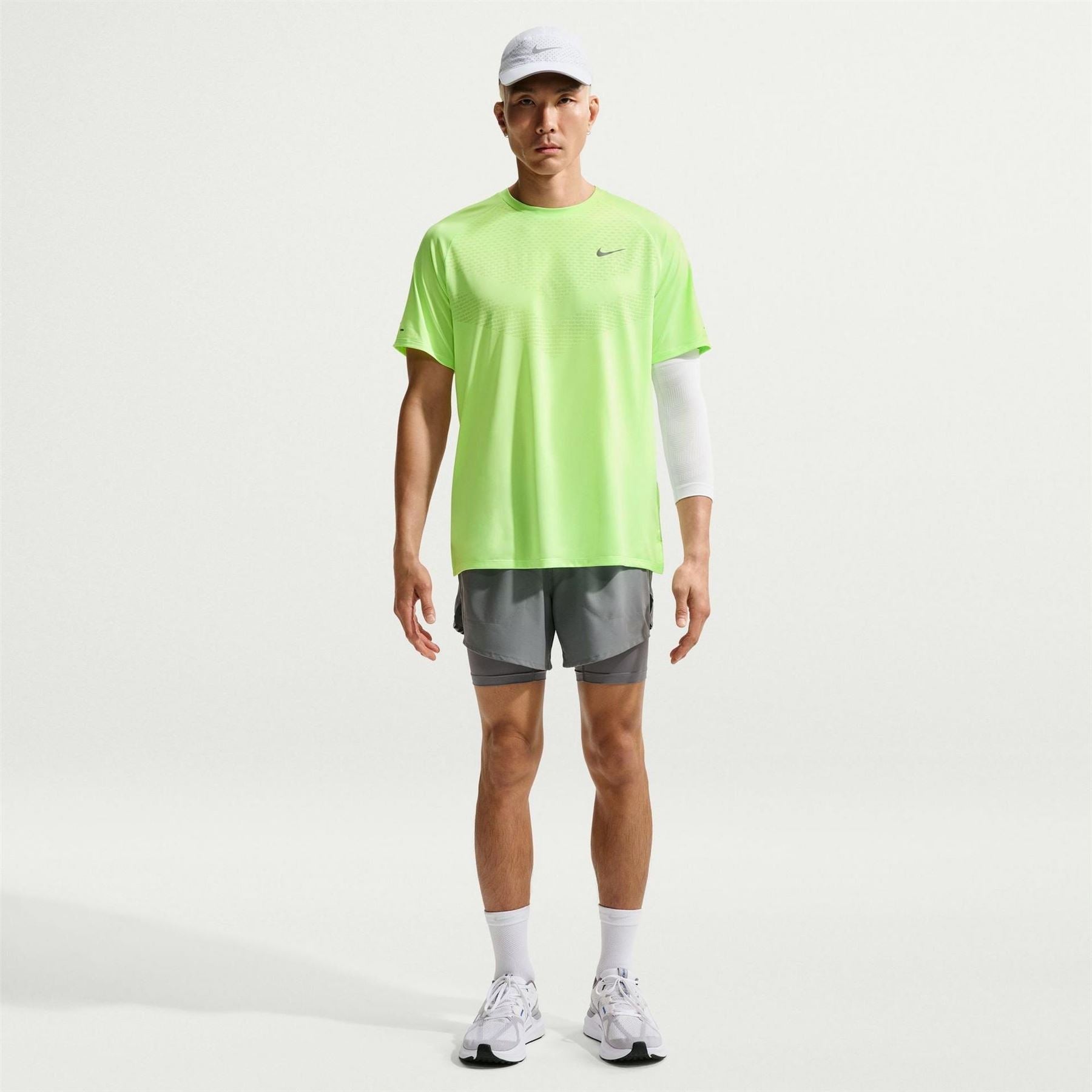Nike Stride Raglan Short Sleeve Competition T-Shirt