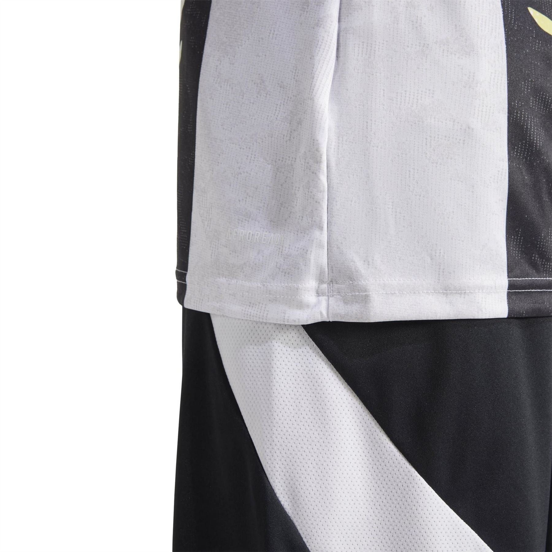 adidas Juventus Prematch Shirt 2024 2025 Adults