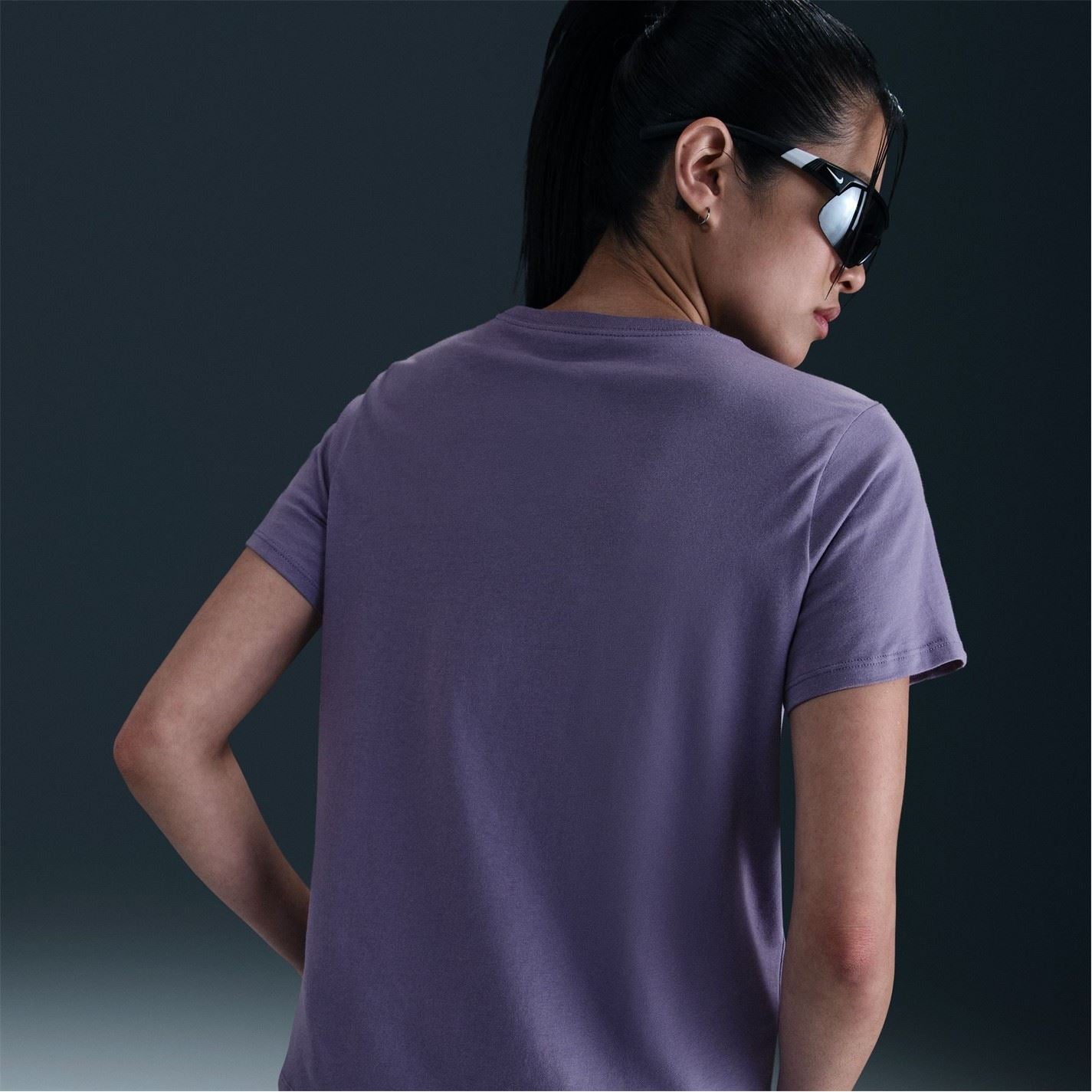 Nike Womens Sportswear Club T-Shirt