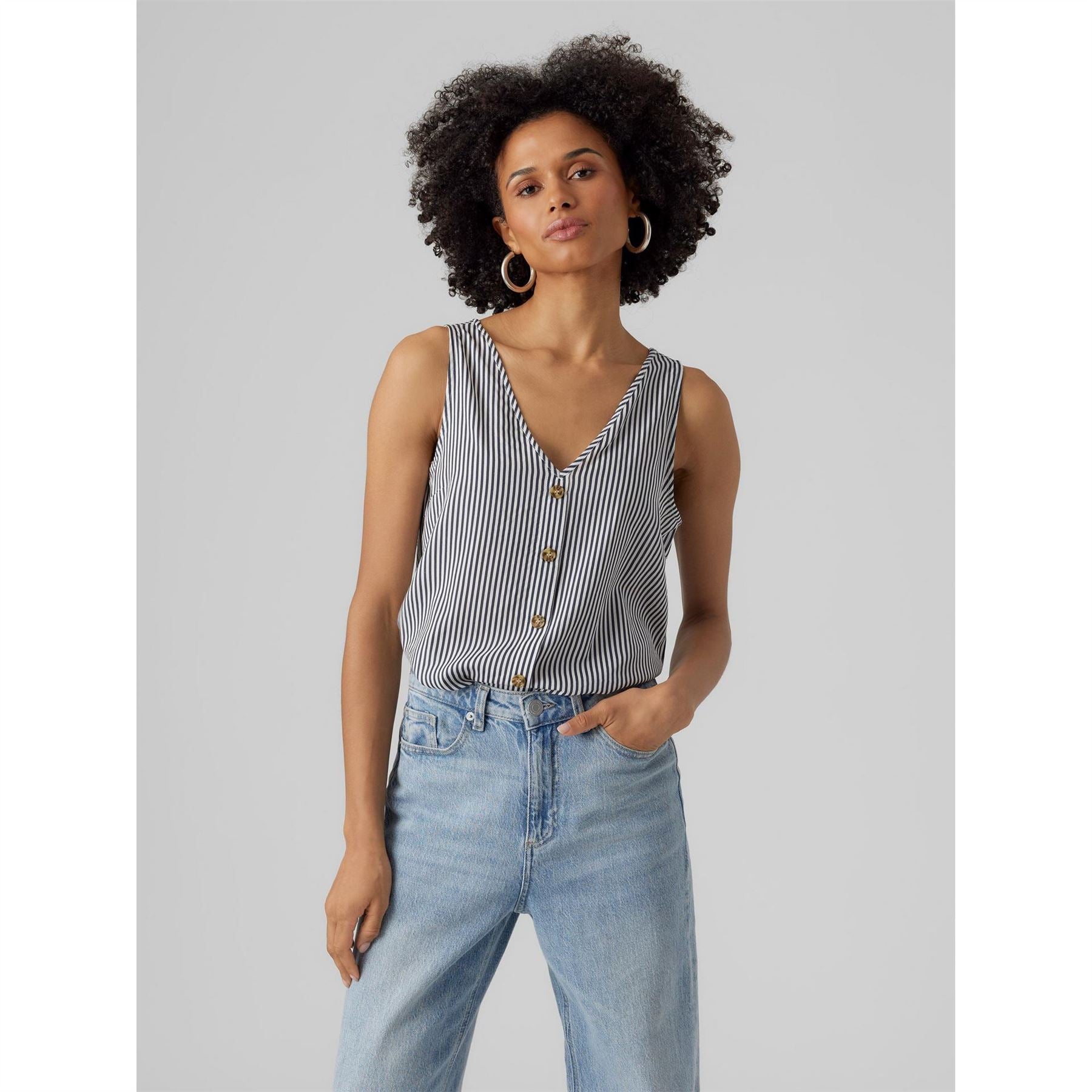 Vero Moda V-Neck Short Sleeve Regular Fit Blouse