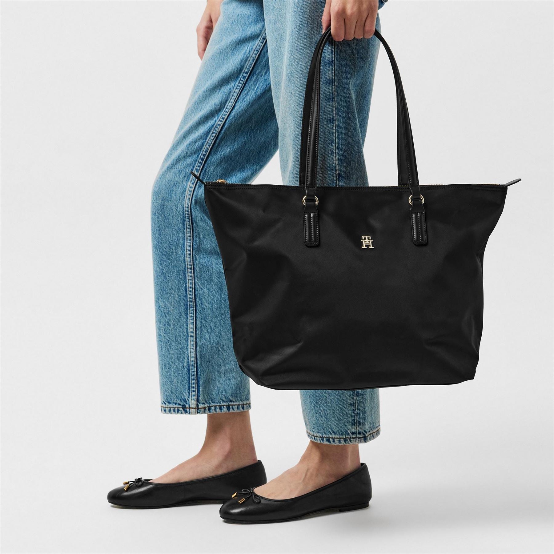 Tommy Hilfiger Monogram Plaque Tote Bag