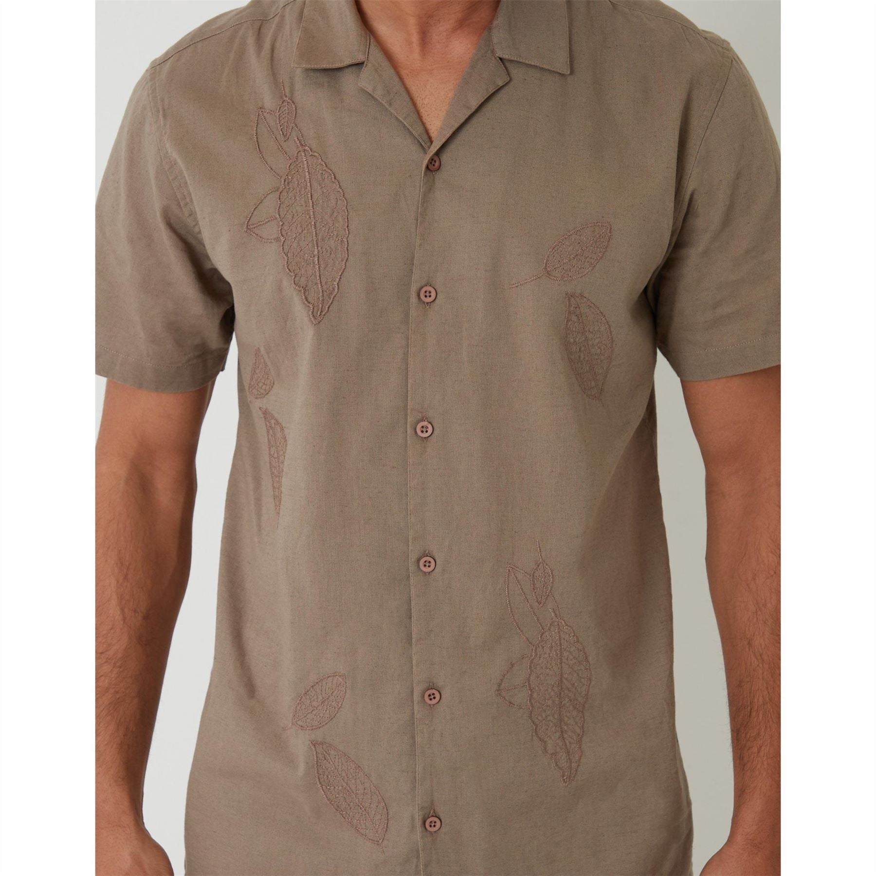 Threadbare Maples Embroidered Regular Fit Short Sleeve Shirt