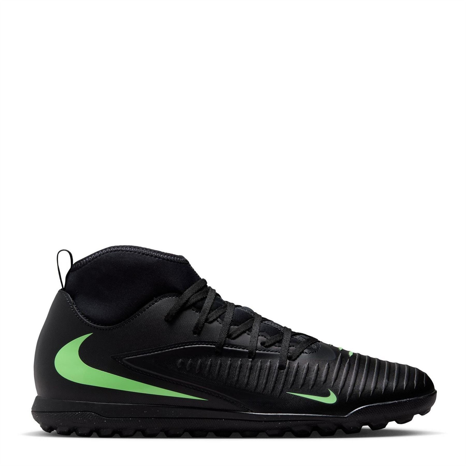 Nike Phantom 6 Club Adults Astro Turf Football Boots