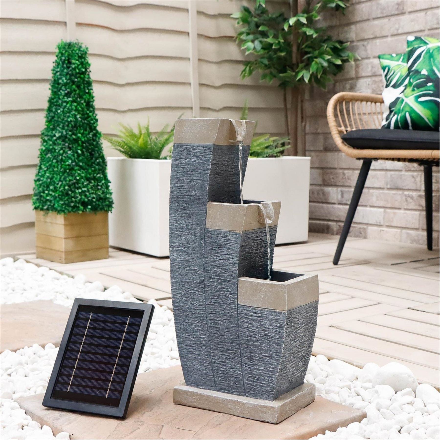 Streetwize Water Feature With Battery Backup   Three Tier Fountain