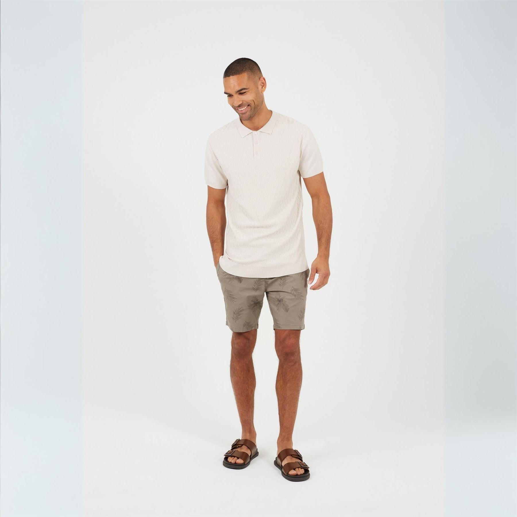 Brave Soul Shorts With Leaf Print