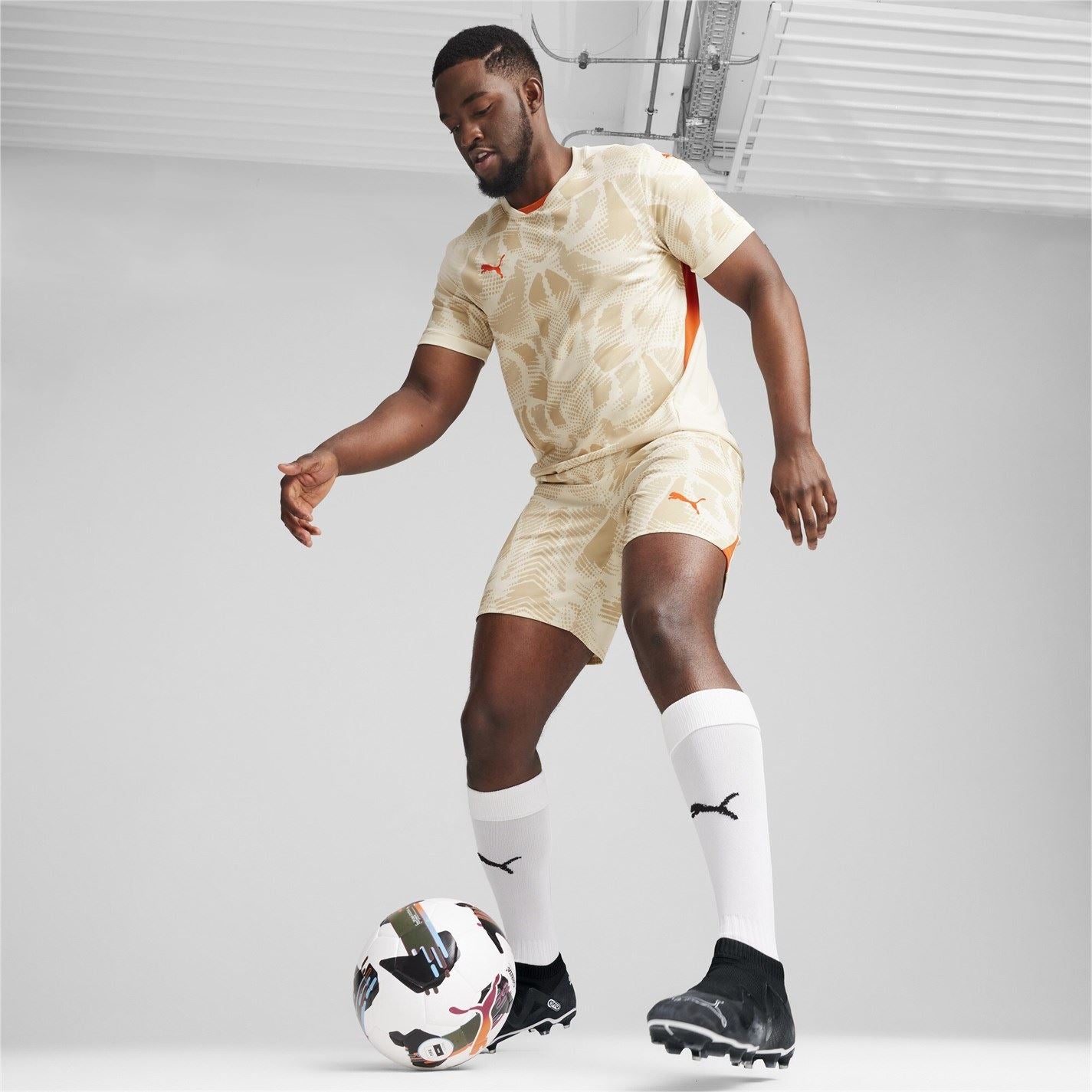 Puma Goalkeeper Short Sleeve Shirt Adults