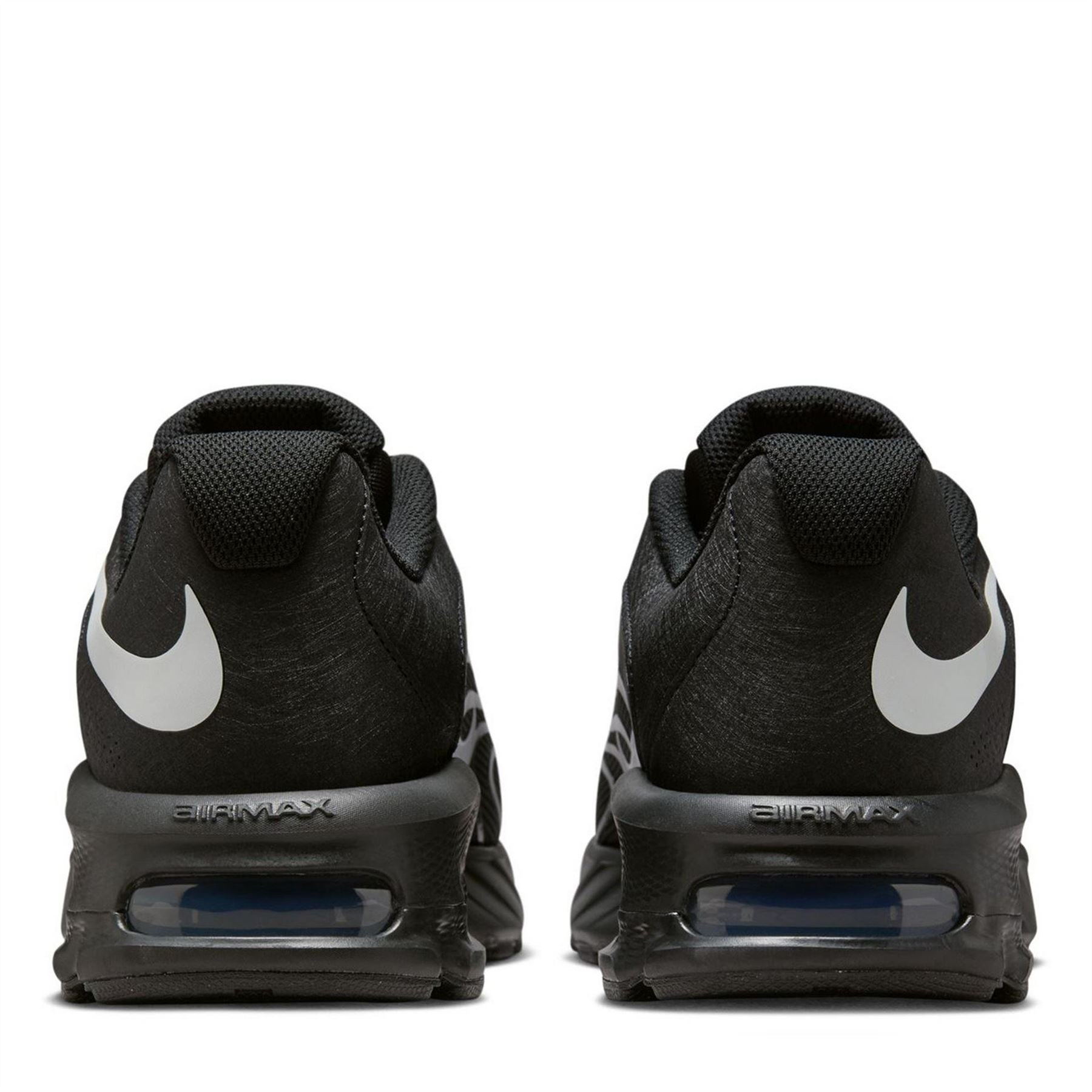 Nike Air Max Low Top Lace-Up Sneakers