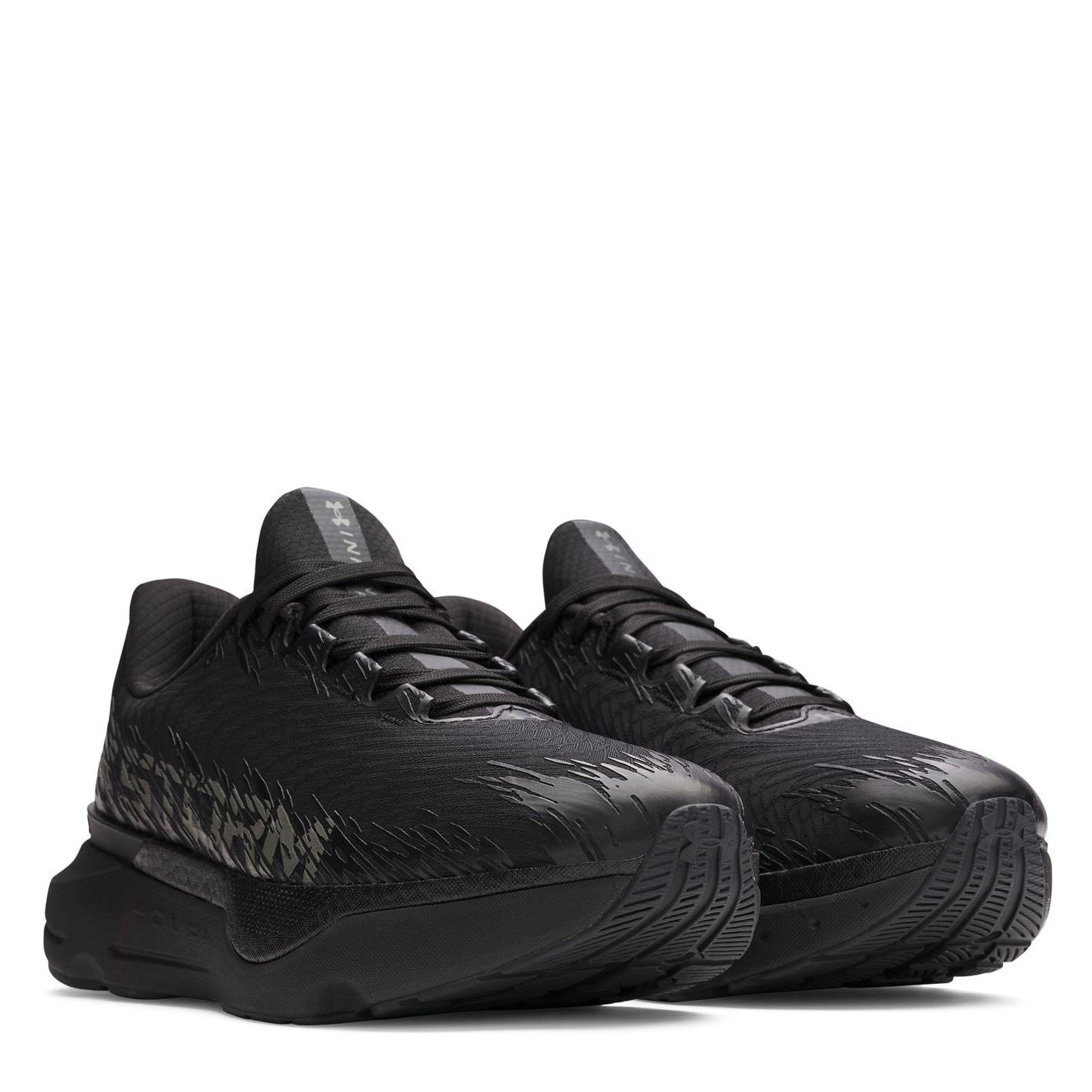 Under Armour Infinite Pro 2 Graphic Print Low Top Sneakers