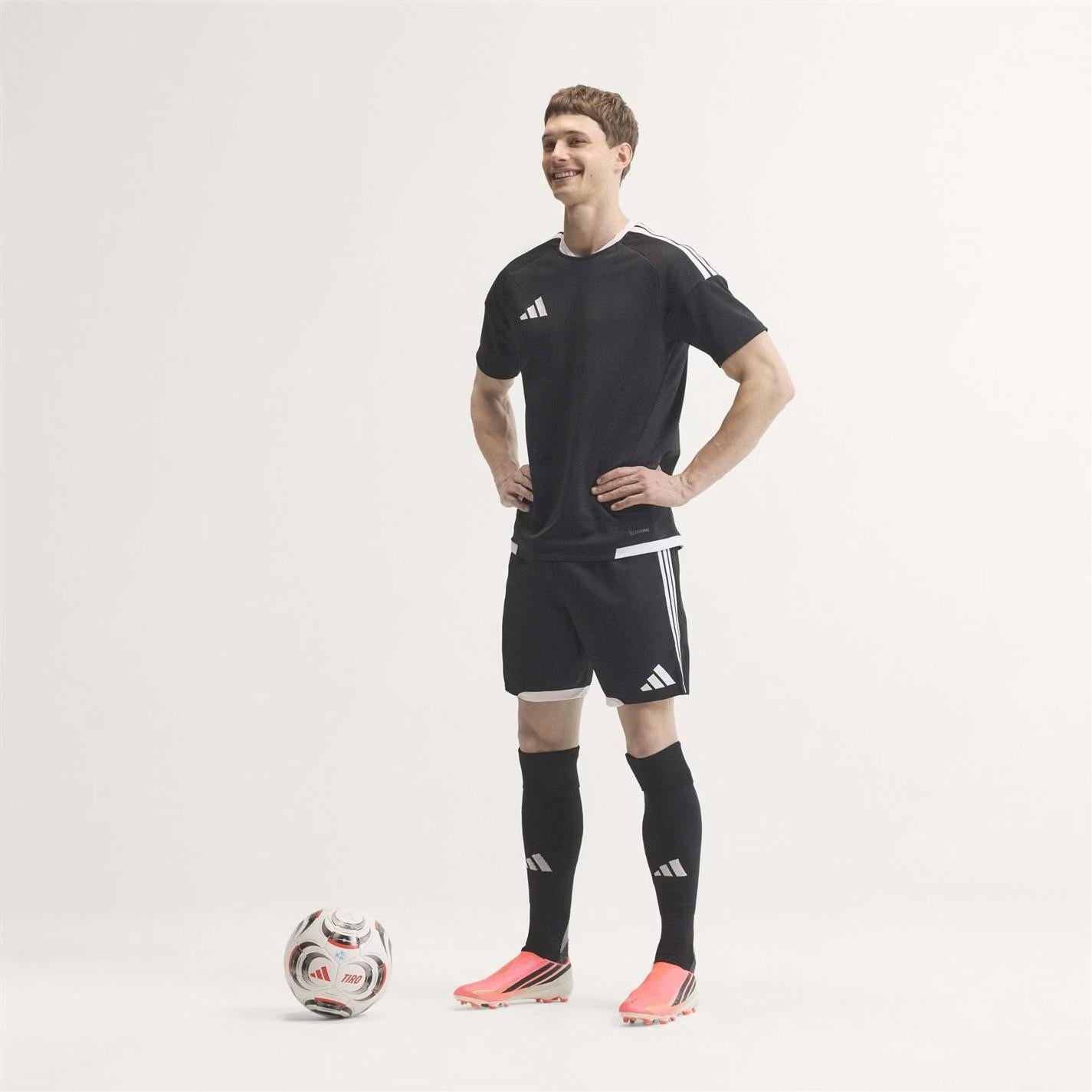 adidas F50 League Laceless Adults Firm Ground Football Boots