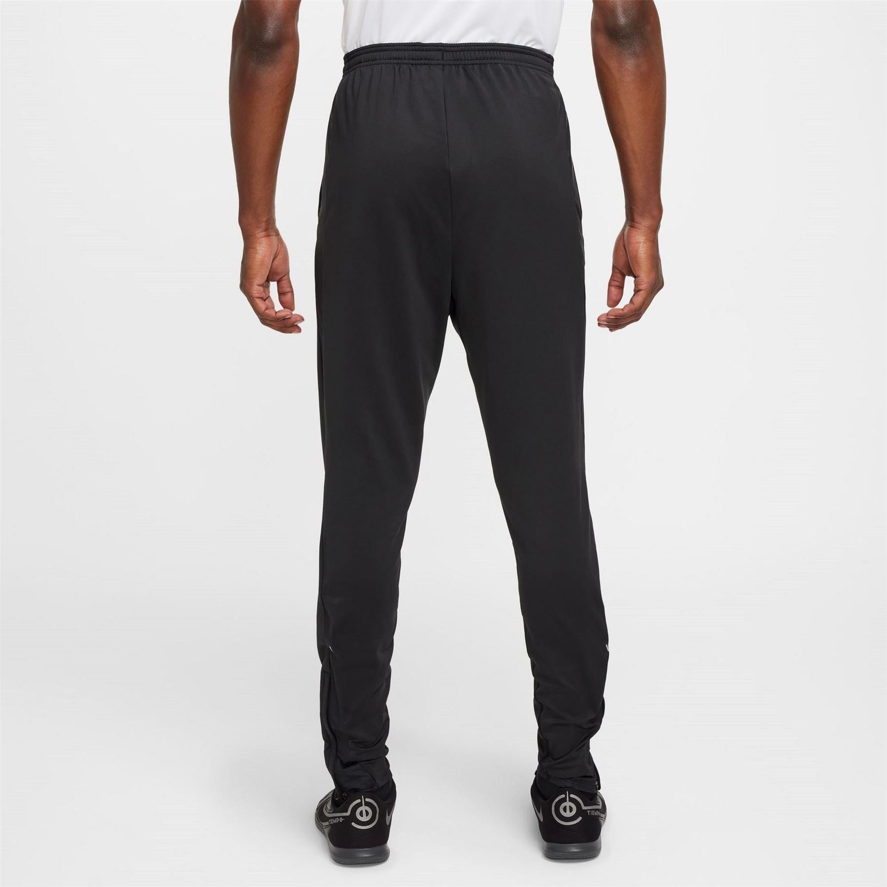 Nike Strike Winter Warrior Solid Patterned Slim Track Pants