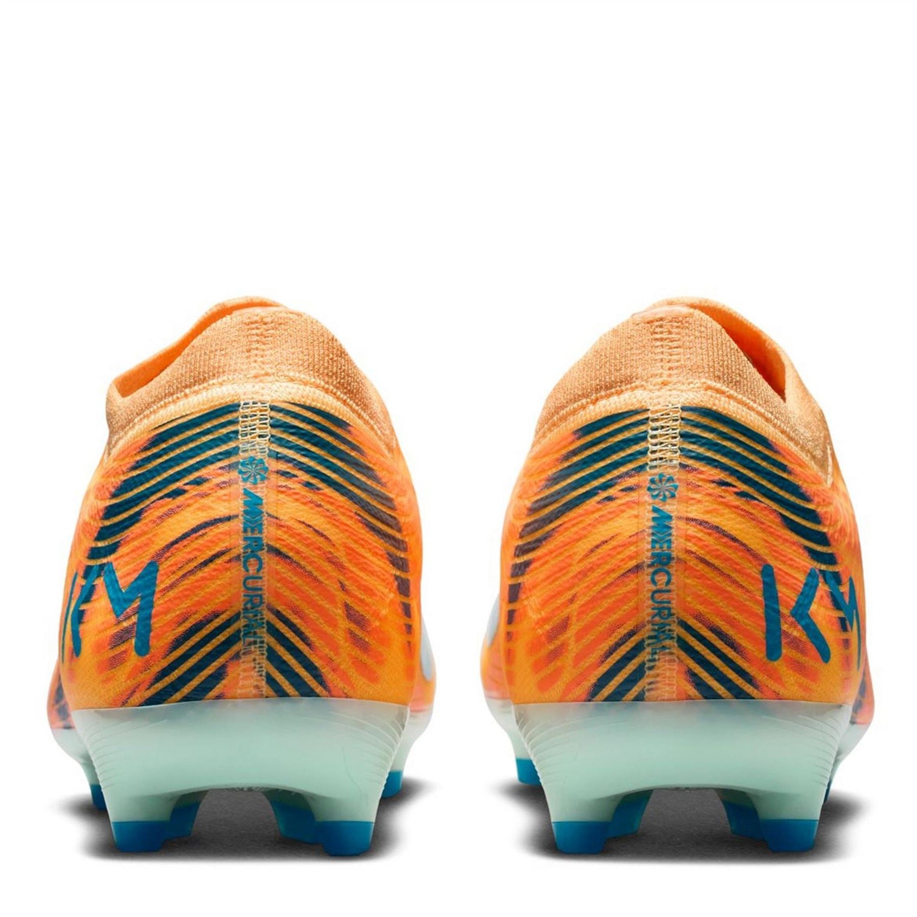 Nike Zoom Vapor 16 Pro Low Top Sneakers